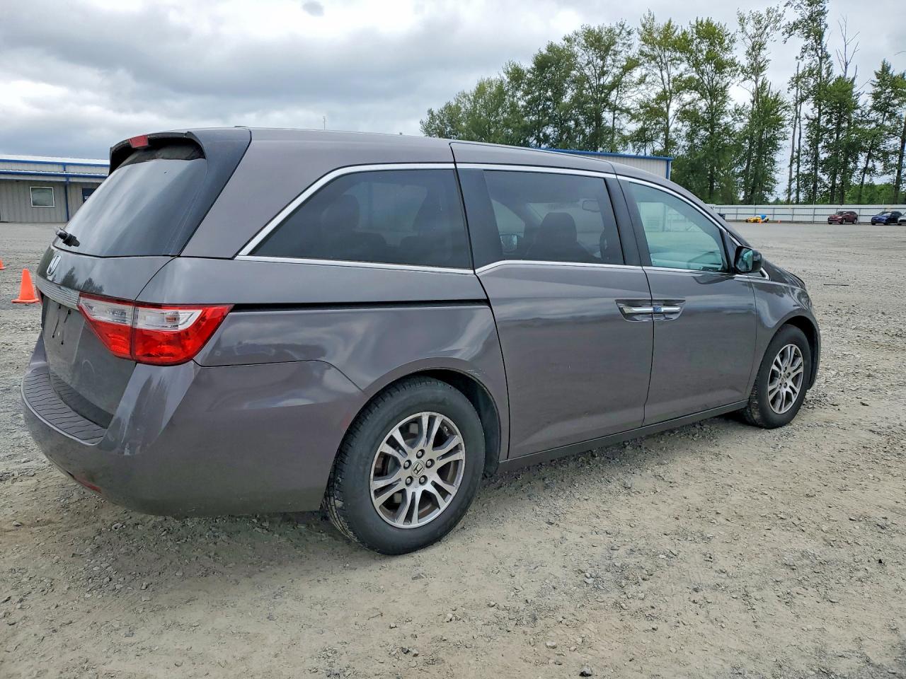 2013 Honda Odyssey Exl Gray vin: 5FNRL5H69DB023823