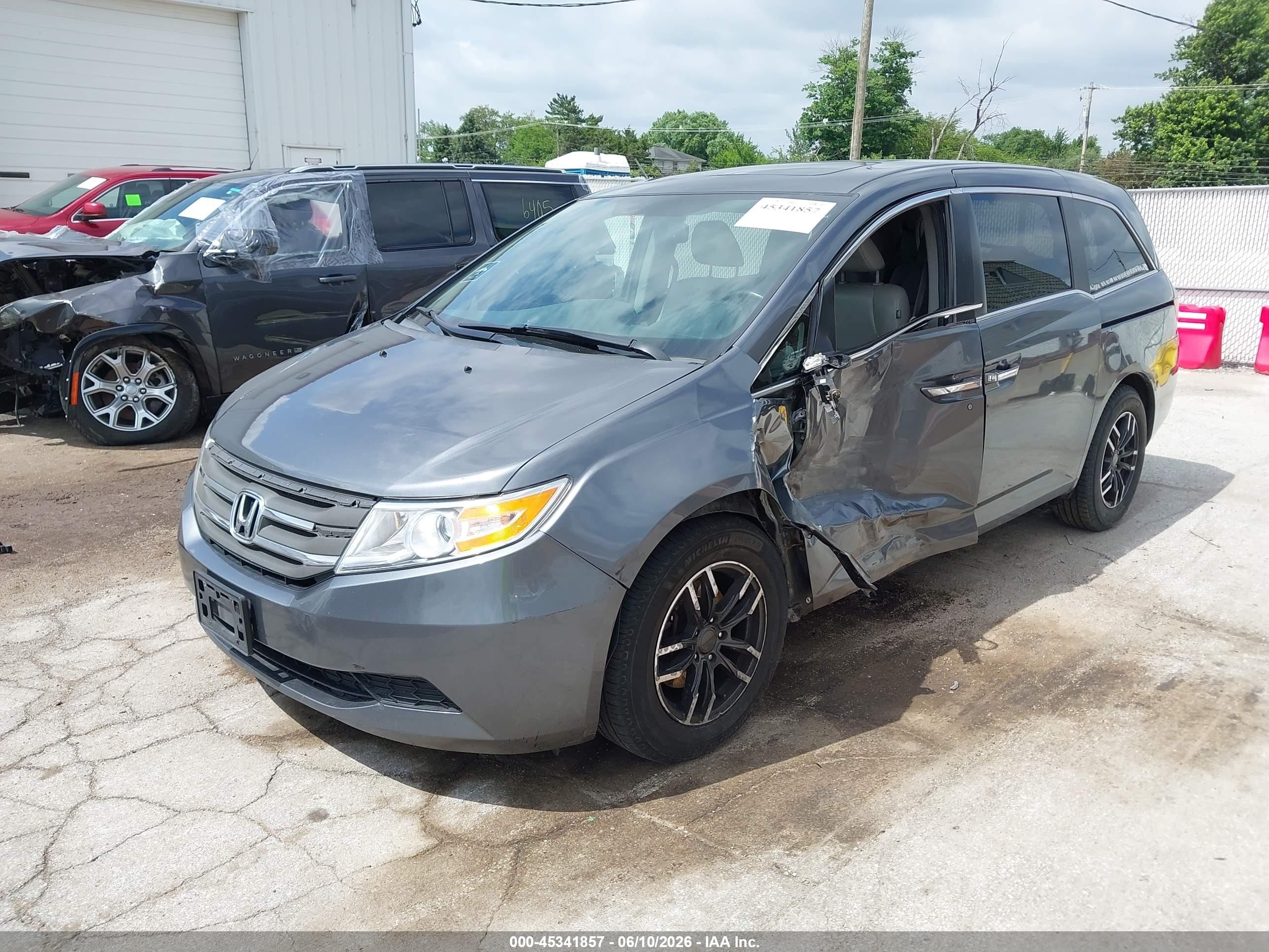 2013 Honda Odyssey Ex-l Gray vin: 5FNRL5H69DB024891