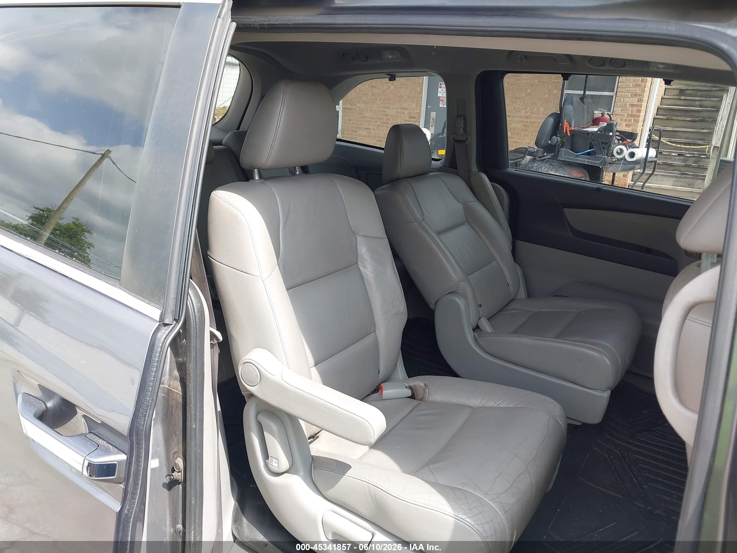 2013 Honda Odyssey Ex-l Gray vin: 5FNRL5H69DB024891