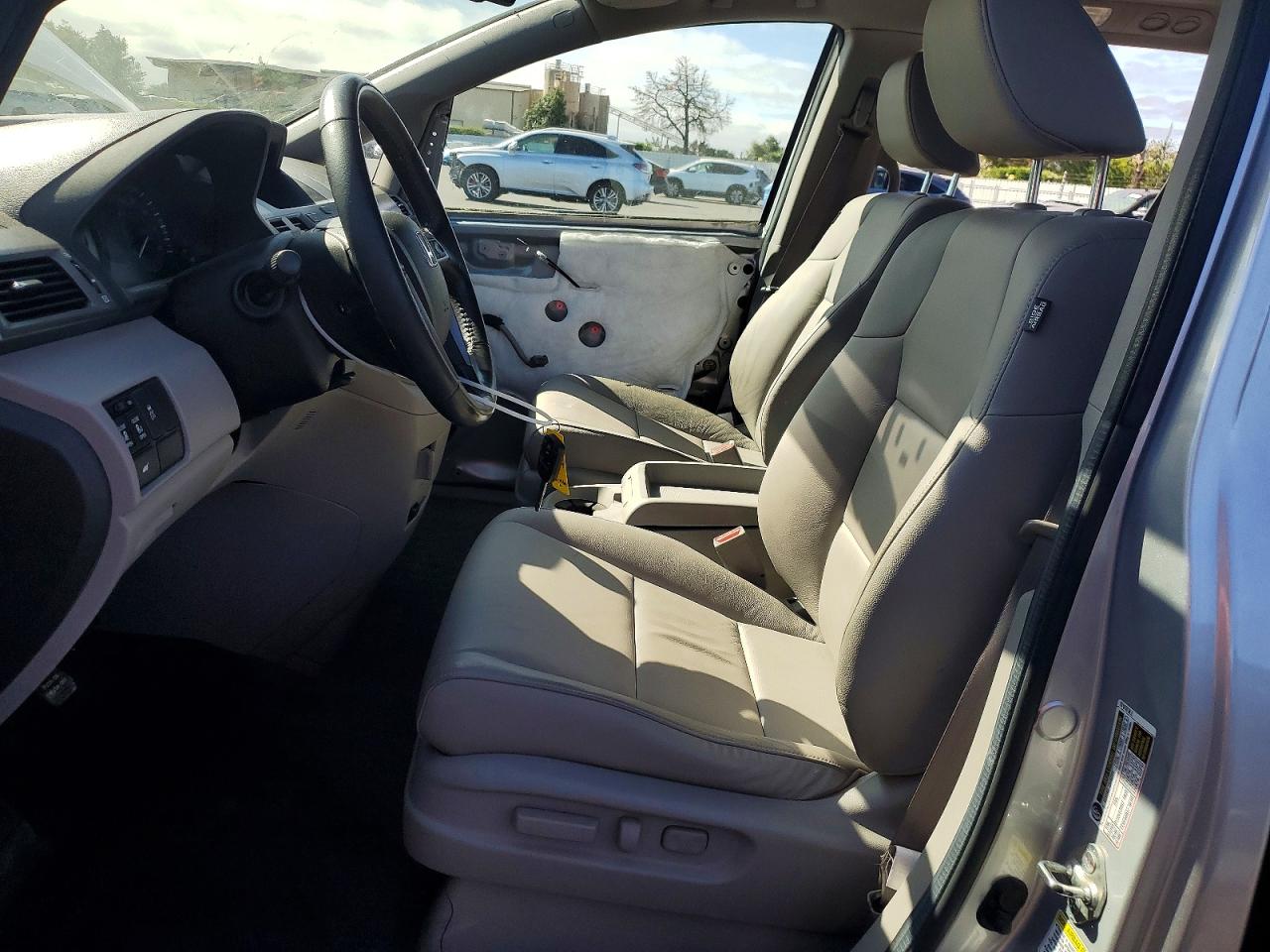 2013 Honda Odyssey Exl Silver vin: 5FNRL5H69DB056465