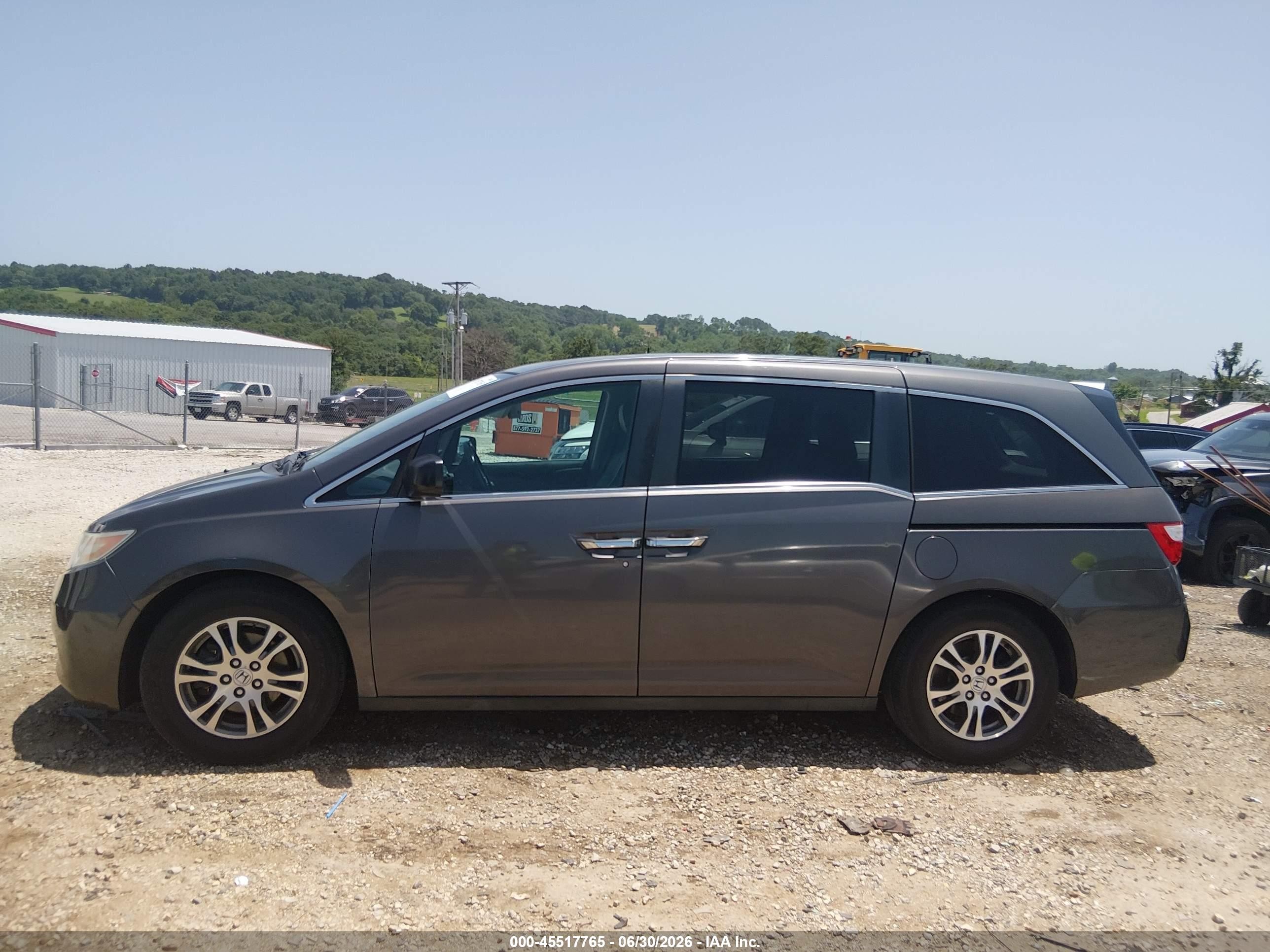 2013 Honda Odyssey Ex-l Серый vin: 5FNRL5H69DB059771