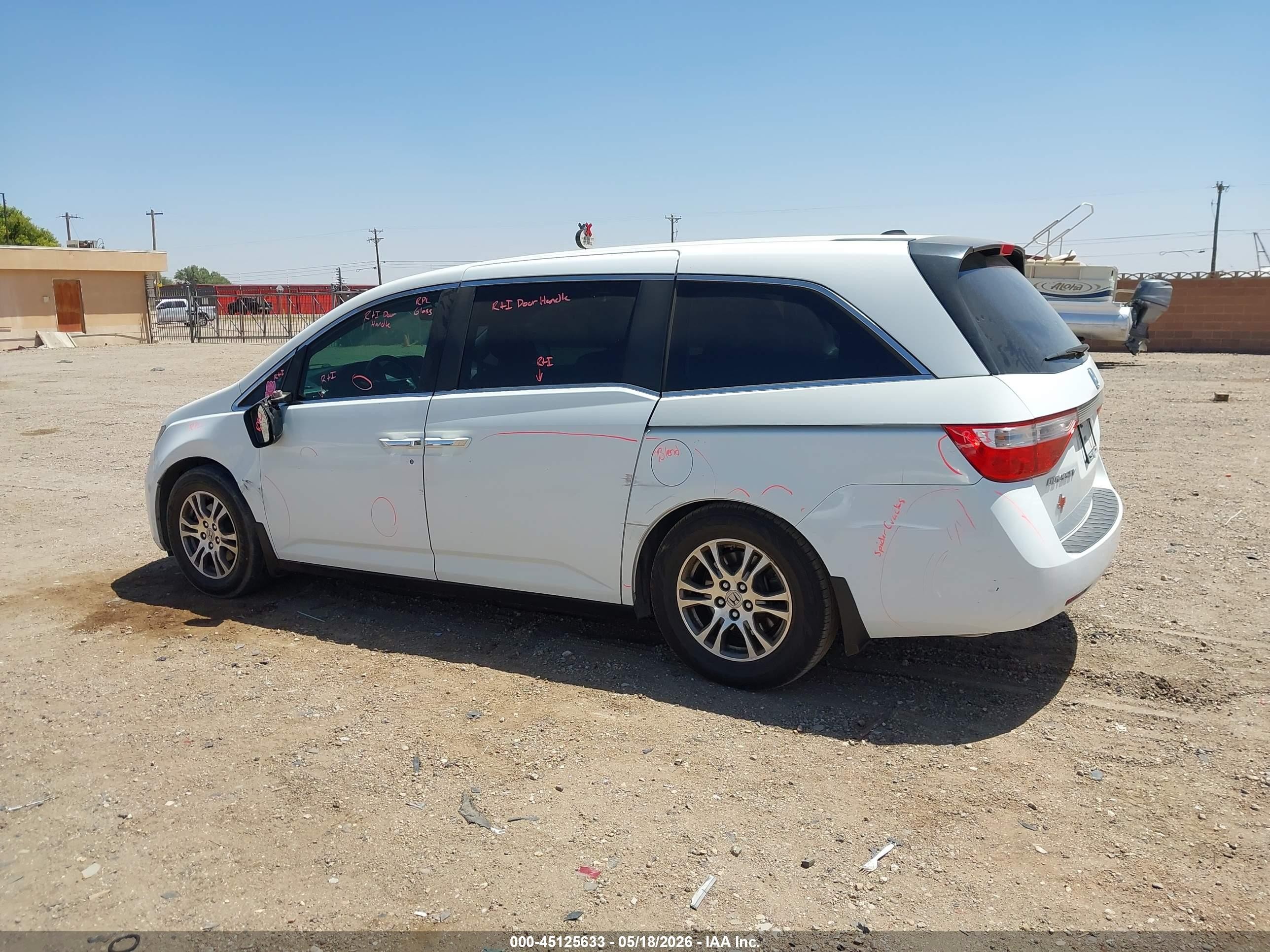 2013 Honda Odyssey Ex-l White vin: 5FNRL5H69DB072388