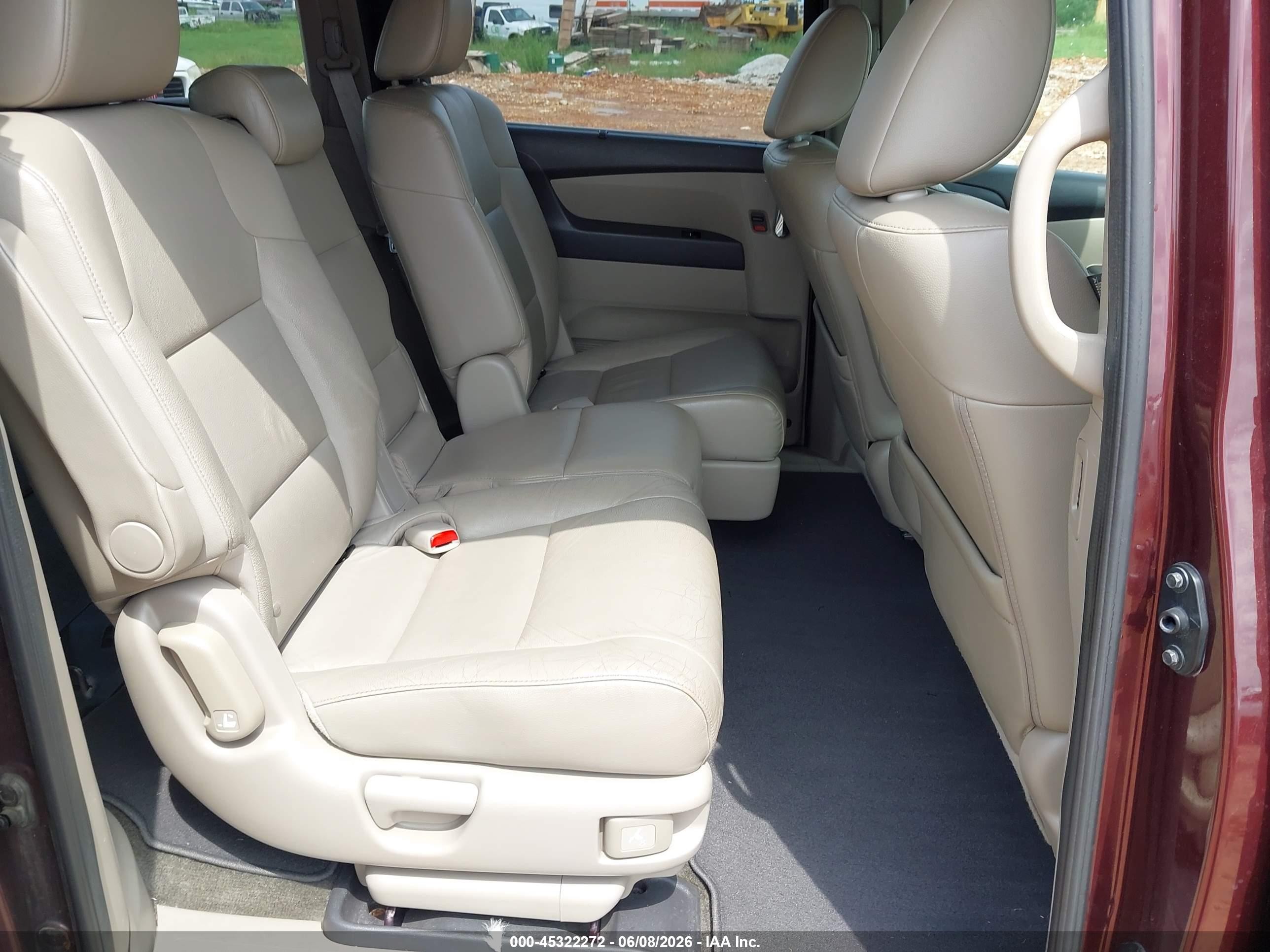 2014 Honda Odyssey Ex-l Beige vin: 5FNRL5H69EB013231