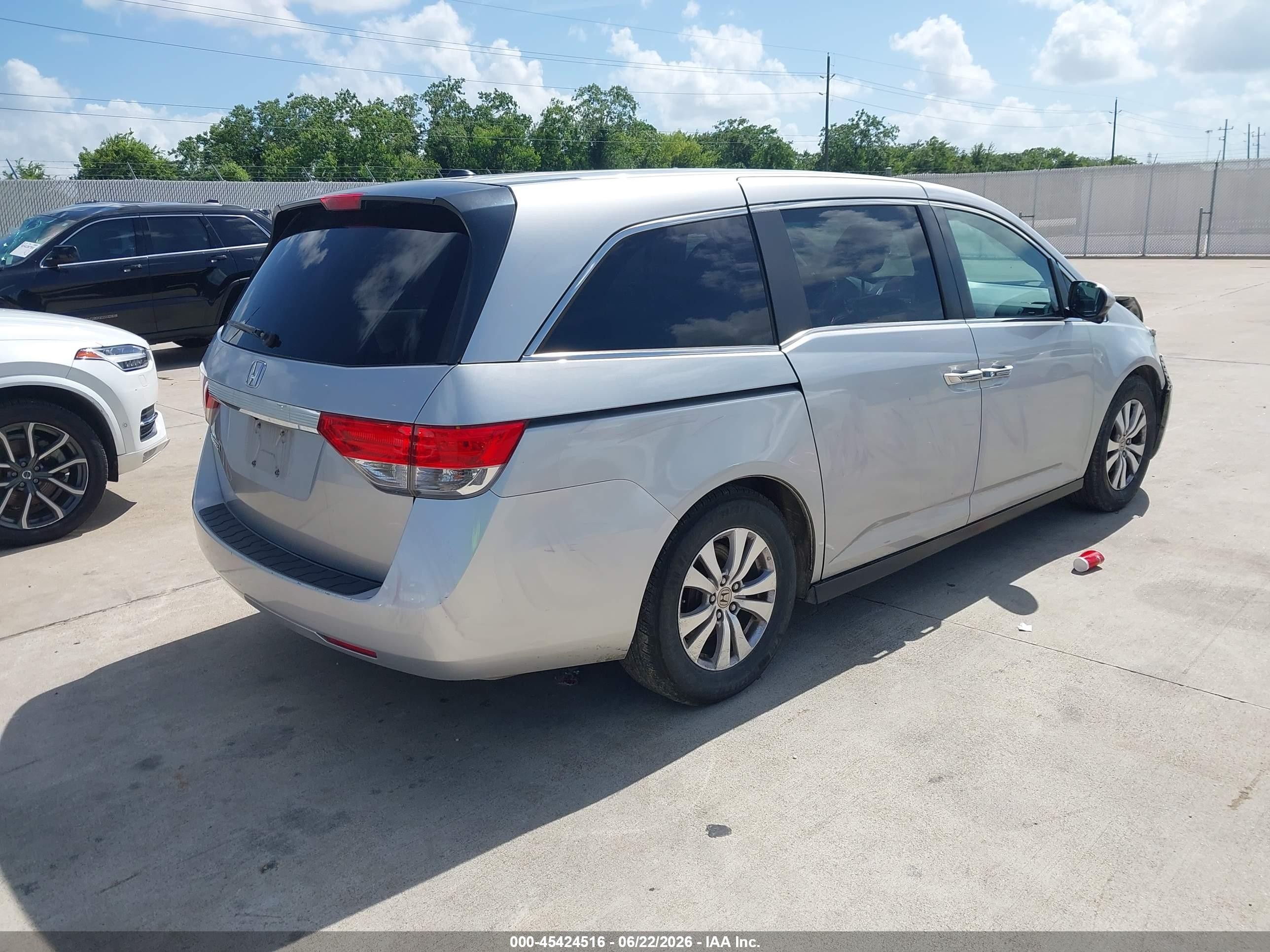 2014 Honda Odyssey Ex-l Silver vin: 5FNRL5H69EB022429