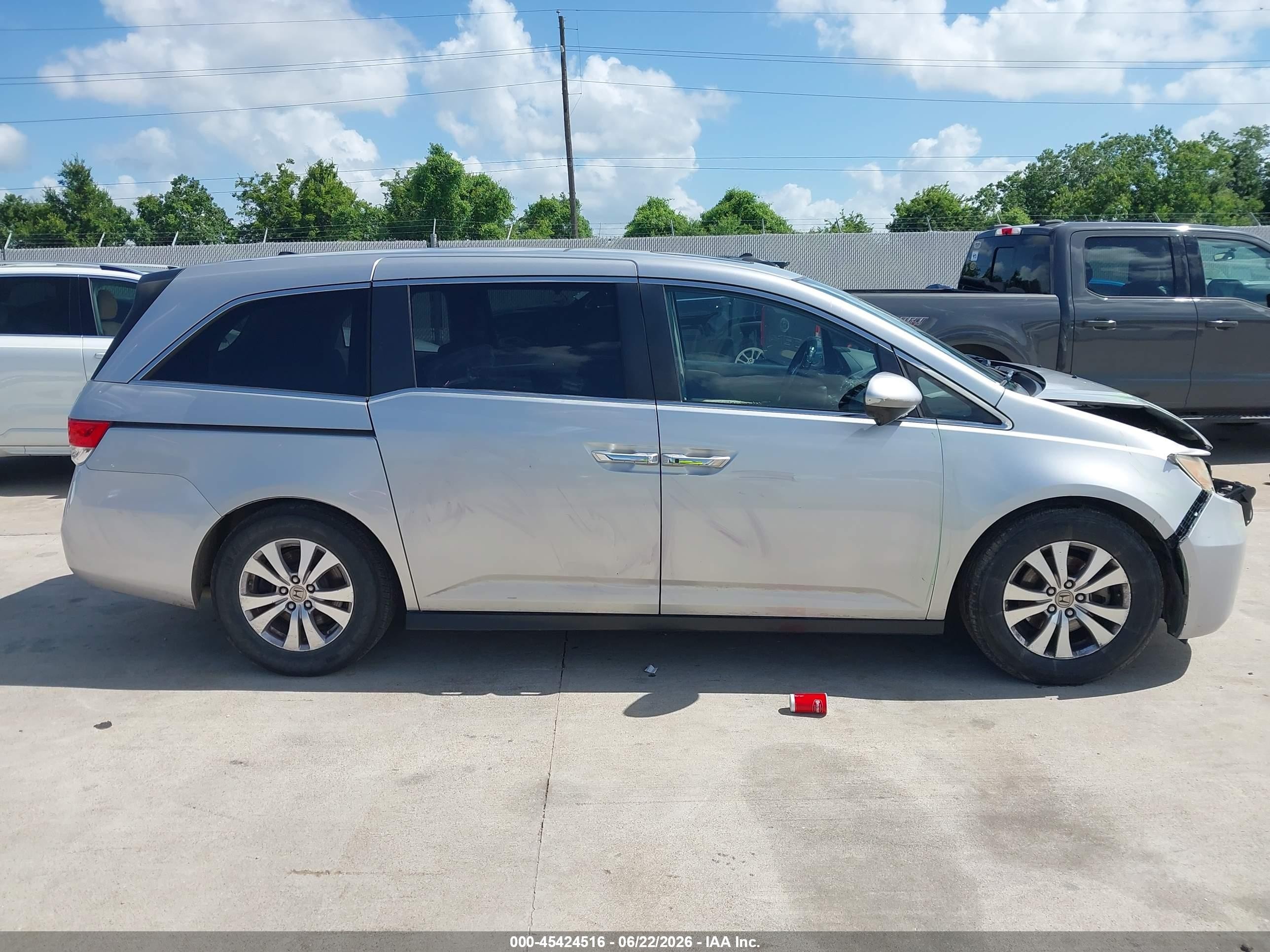 2014 Honda Odyssey Ex-l Silver vin: 5FNRL5H69EB022429
