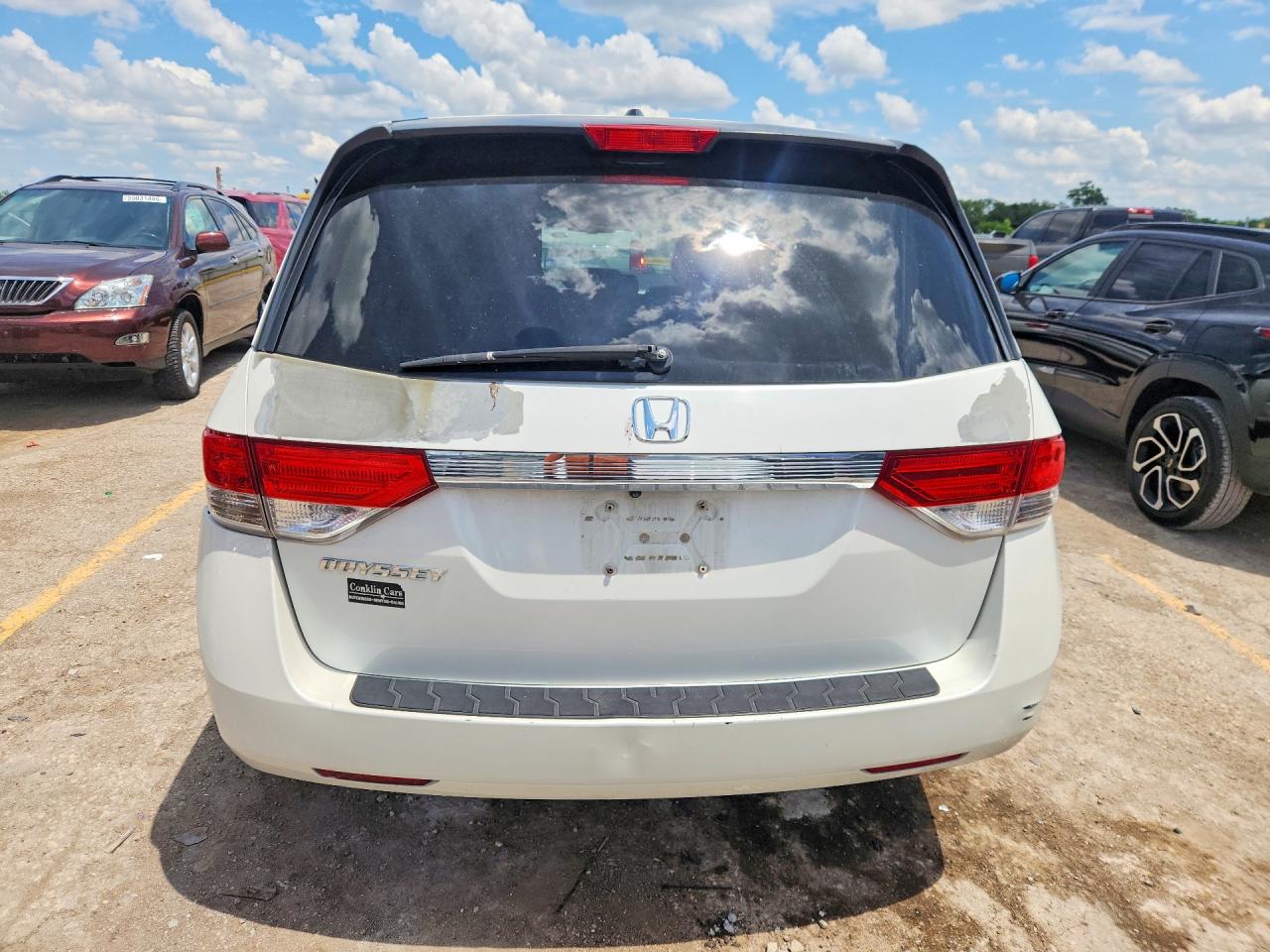 2014 Honda Odyssey Exl White vin: 5FNRL5H69EB105701