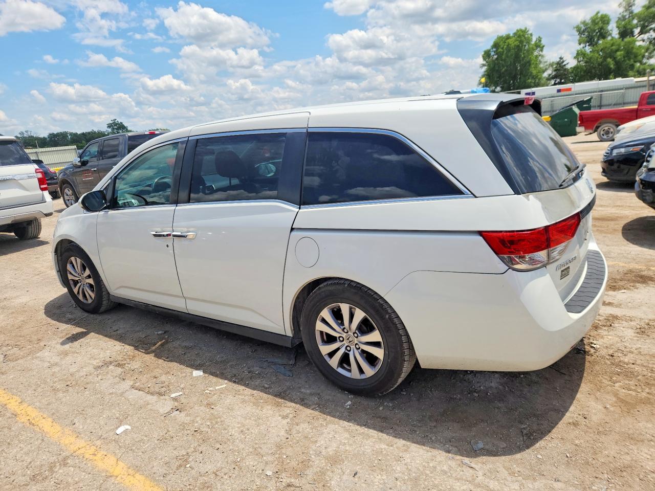 2014 Honda Odyssey Exl White vin: 5FNRL5H69EB105701