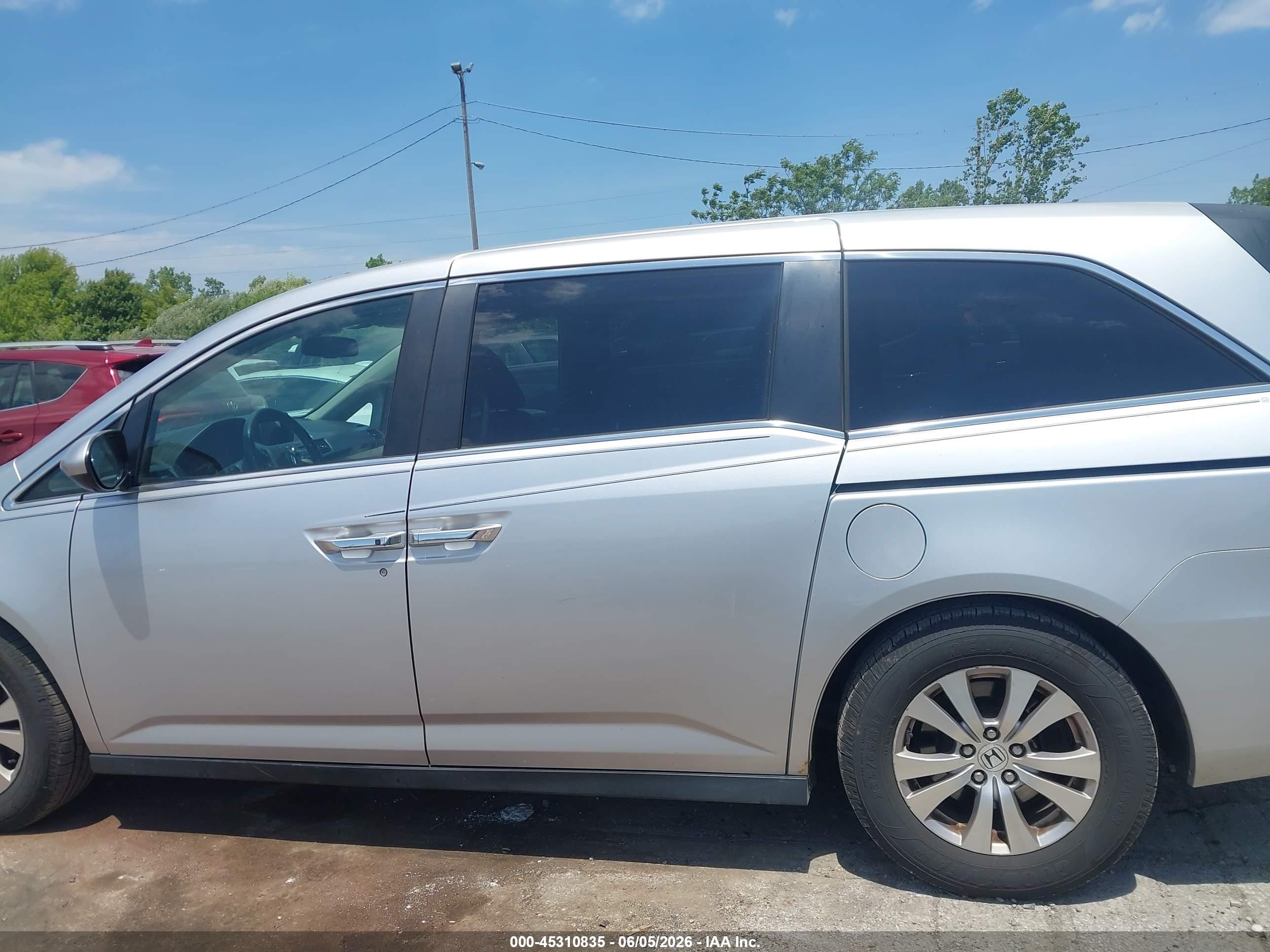 2014 Honda Odyssey Ex-l Silver vin: 5FNRL5H69EB118464