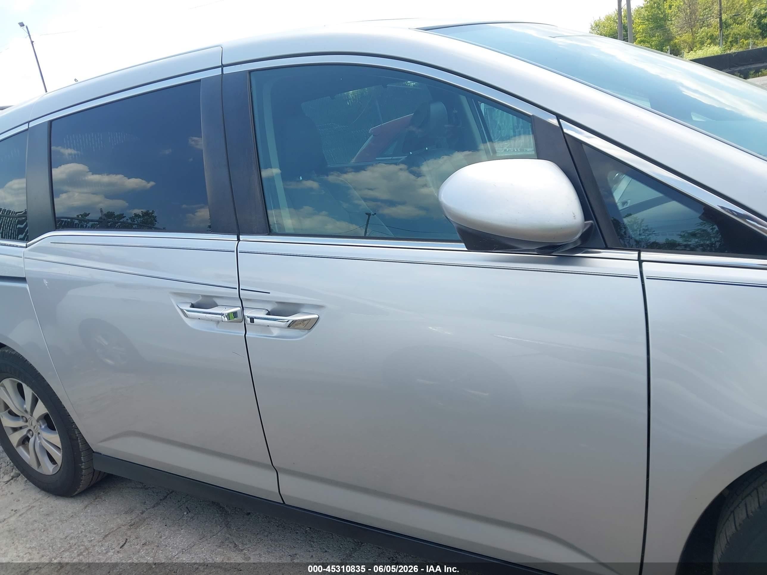 2014 Honda Odyssey Ex-l Silver vin: 5FNRL5H69EB118464