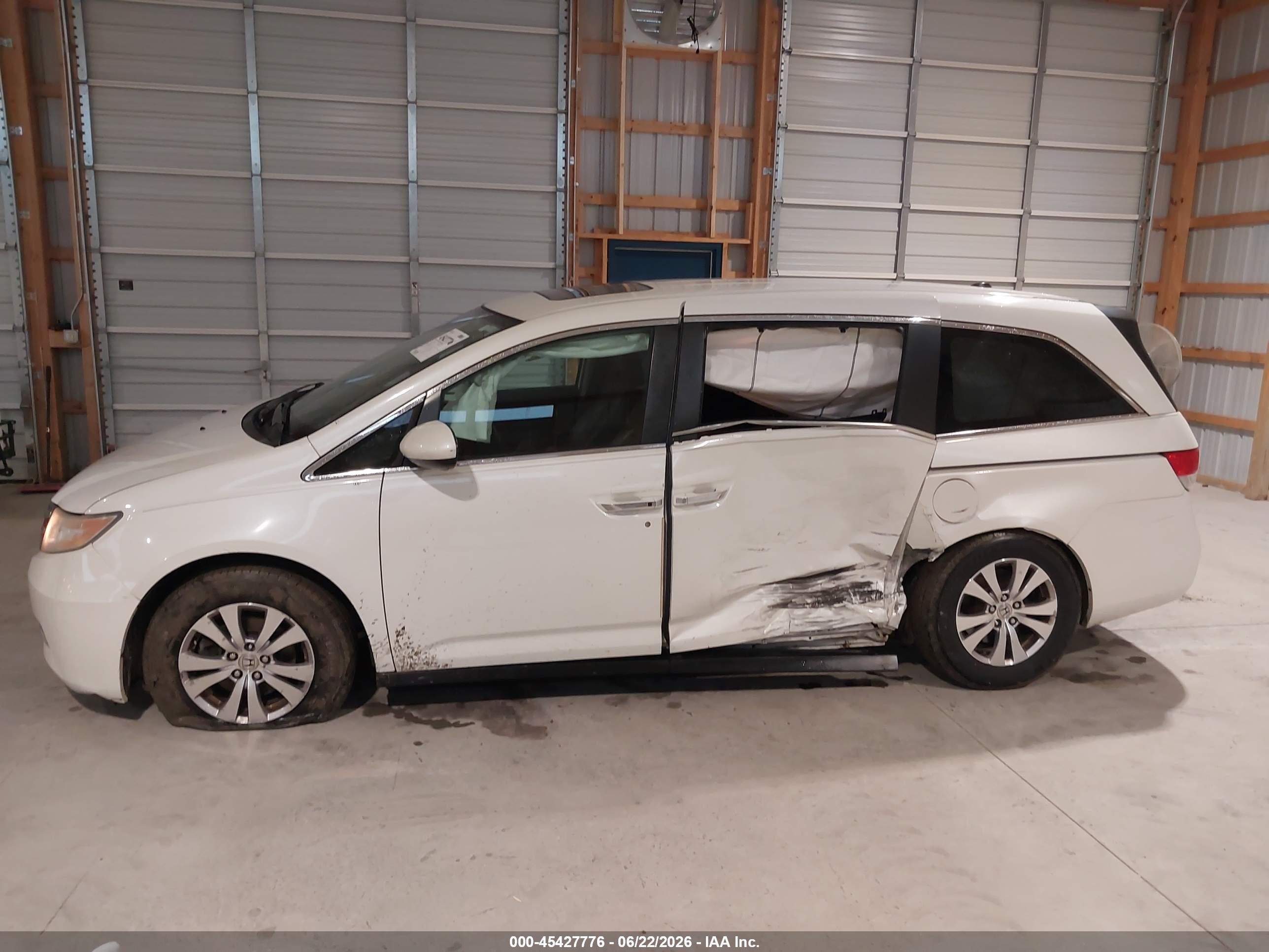 2014 Honda Odyssey Ex-l White vin: 5FNRL5H69EB129044