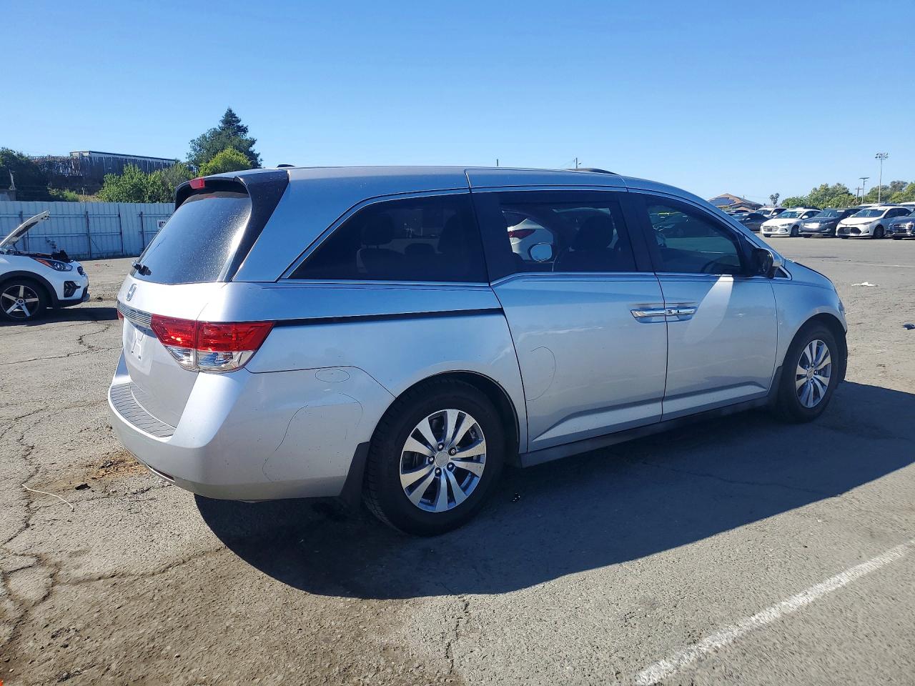 2015 Honda Odyssey Exl Silver vin: 5FNRL5H69FB024862