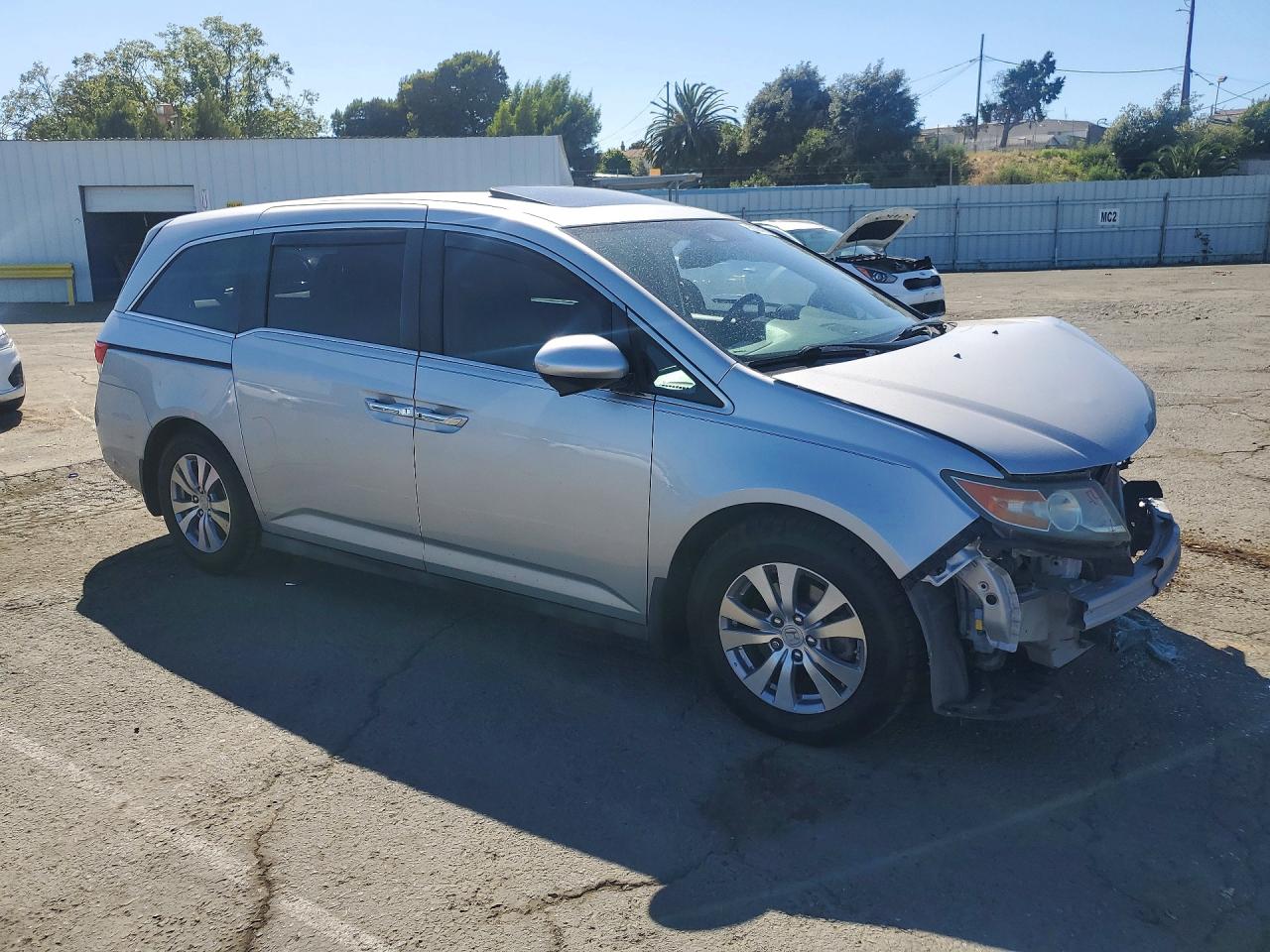 2015 Honda Odyssey Exl Silver vin: 5FNRL5H69FB024862