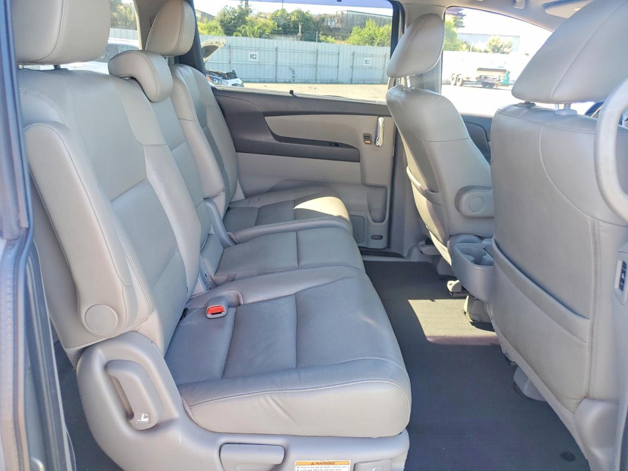 2015 Honda Odyssey Exl Silver vin: 5FNRL5H69FB024862