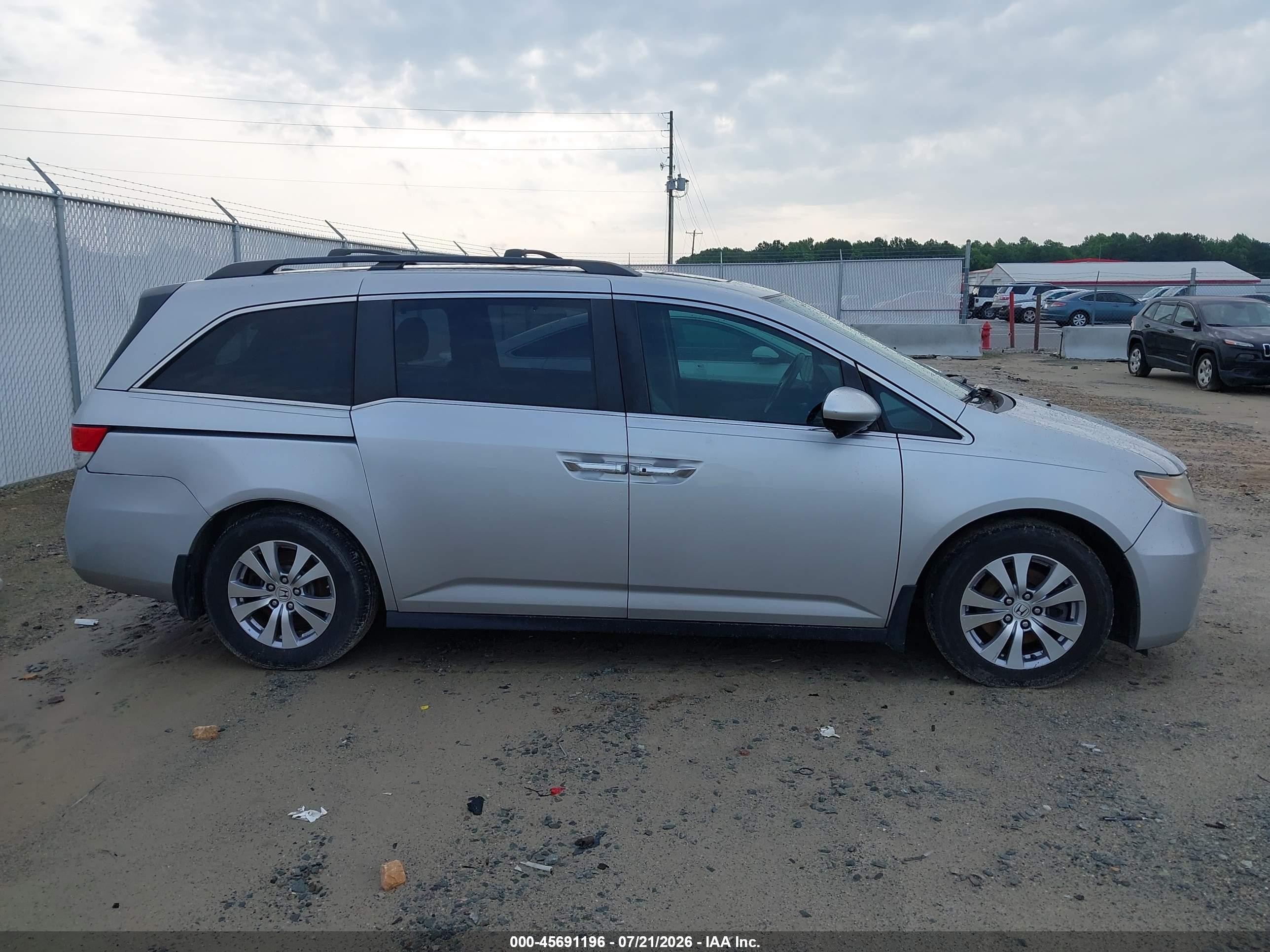 2015 Honda Odyssey Ex-l Серебряный vin: 5FNRL5H69FB046053