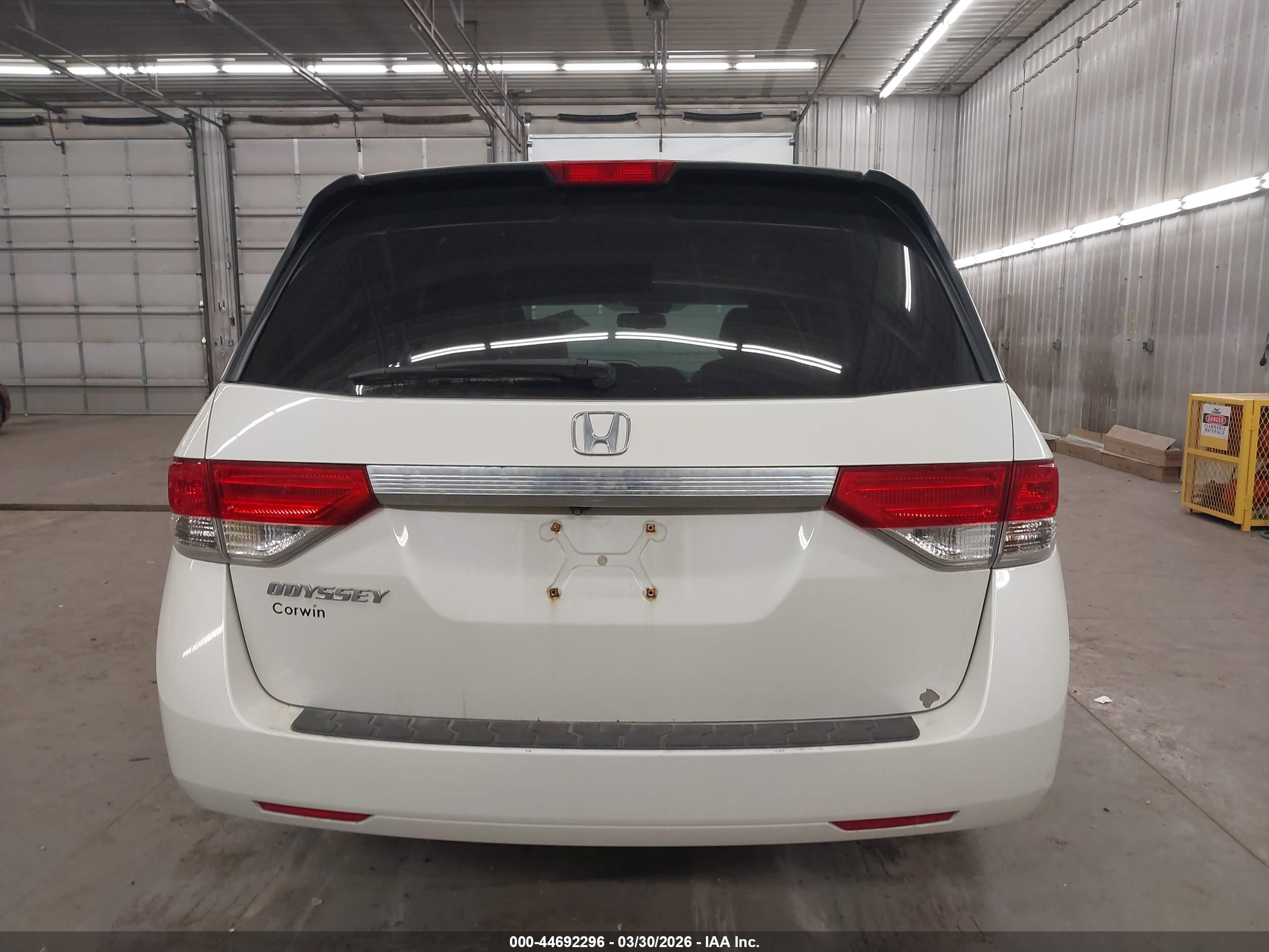 2015 Honda Odyssey Ex-l White vin: 5FNRL5H69FB046800