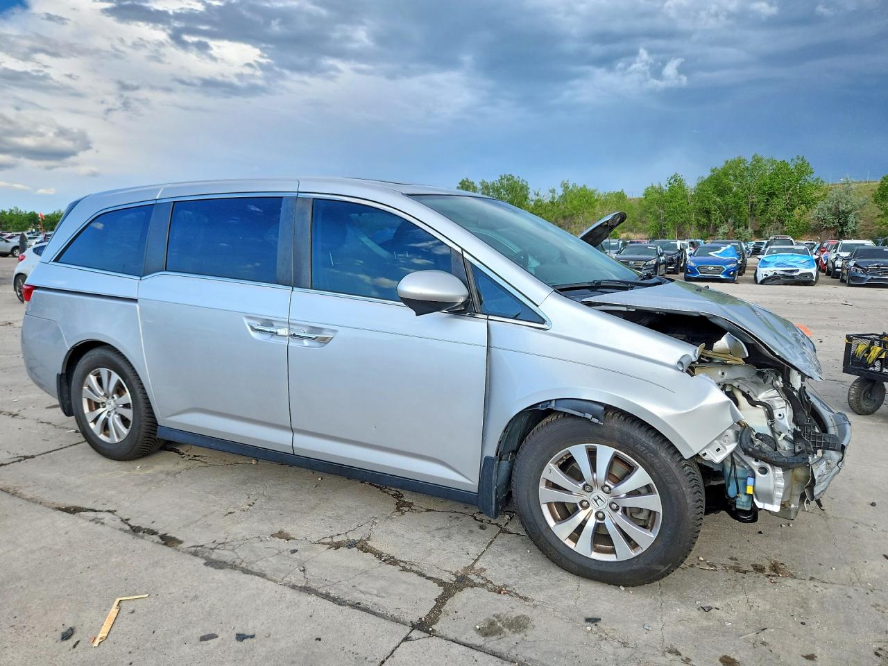 2015 Honda Odyssey Exl Silver vin: 5FNRL5H69FB055304