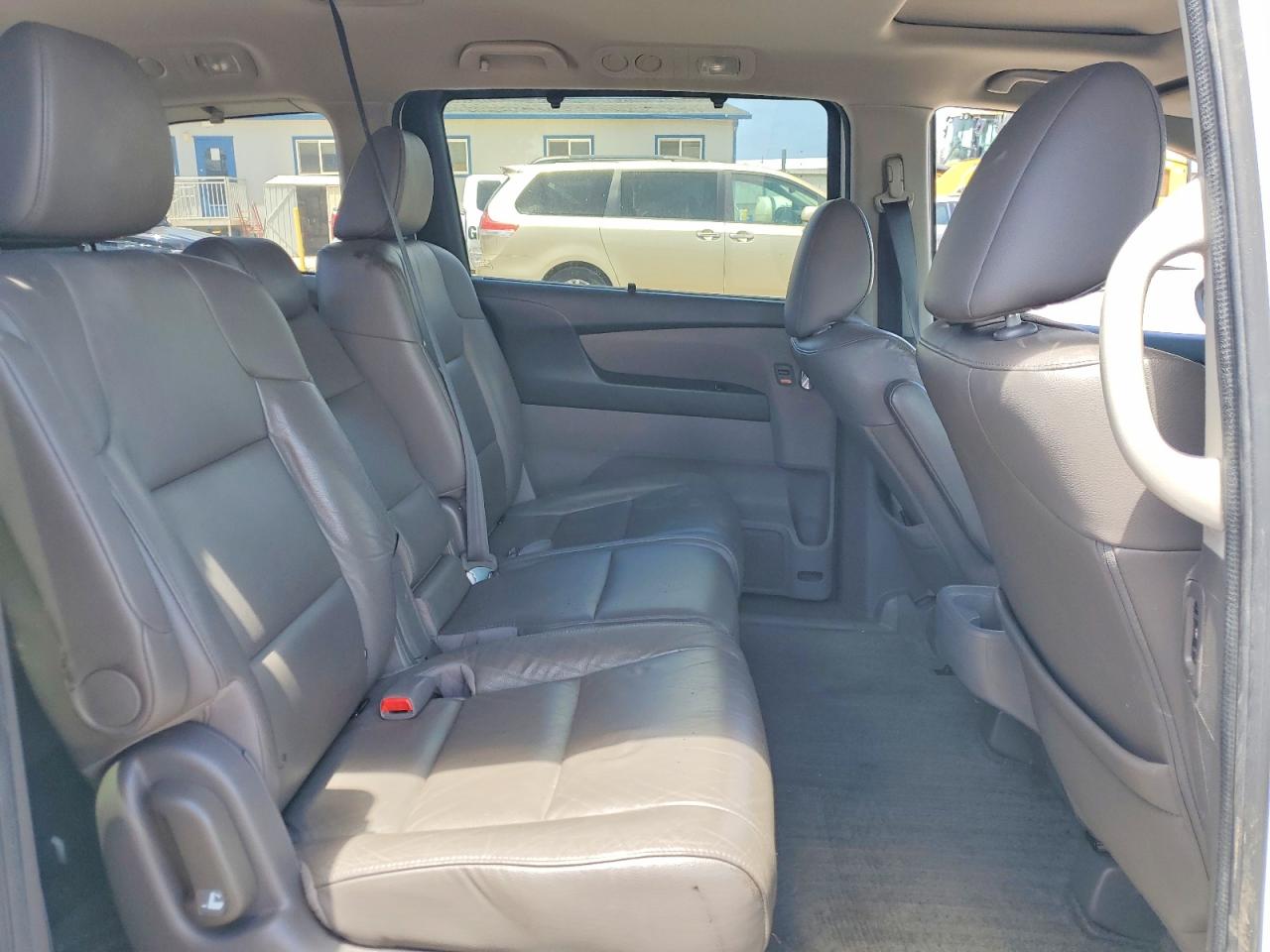 2015 Honda Odyssey Exl White vin: 5FNRL5H69FB073706