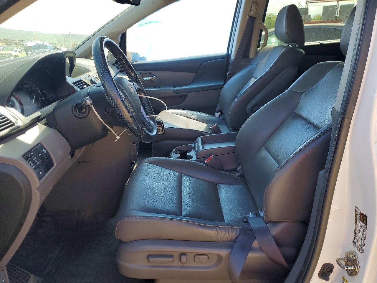 2015 Honda Odyssey Exl White vin: 5FNRL5H69FB073706