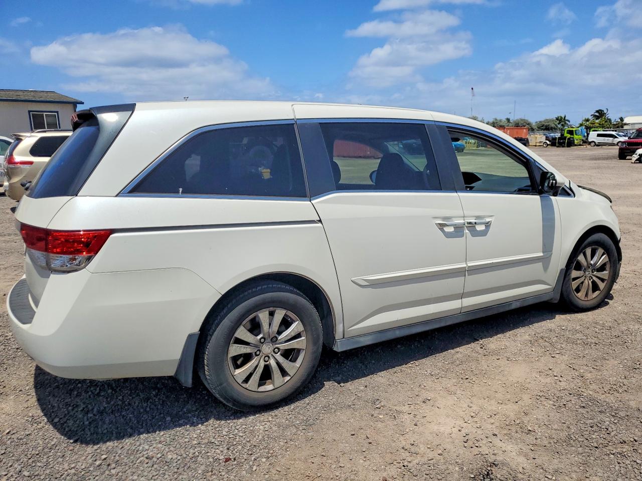 2015 Honda Odyssey Exl White vin: 5FNRL5H69FB073706