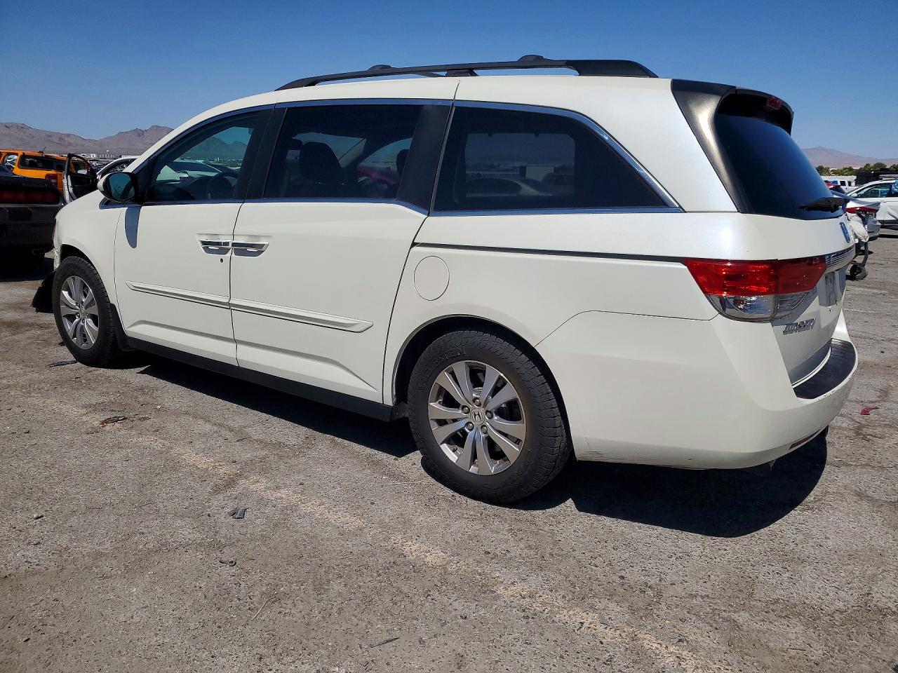 2015 Honda Odyssey Exl White vin: 5FNRL5H69FB085547