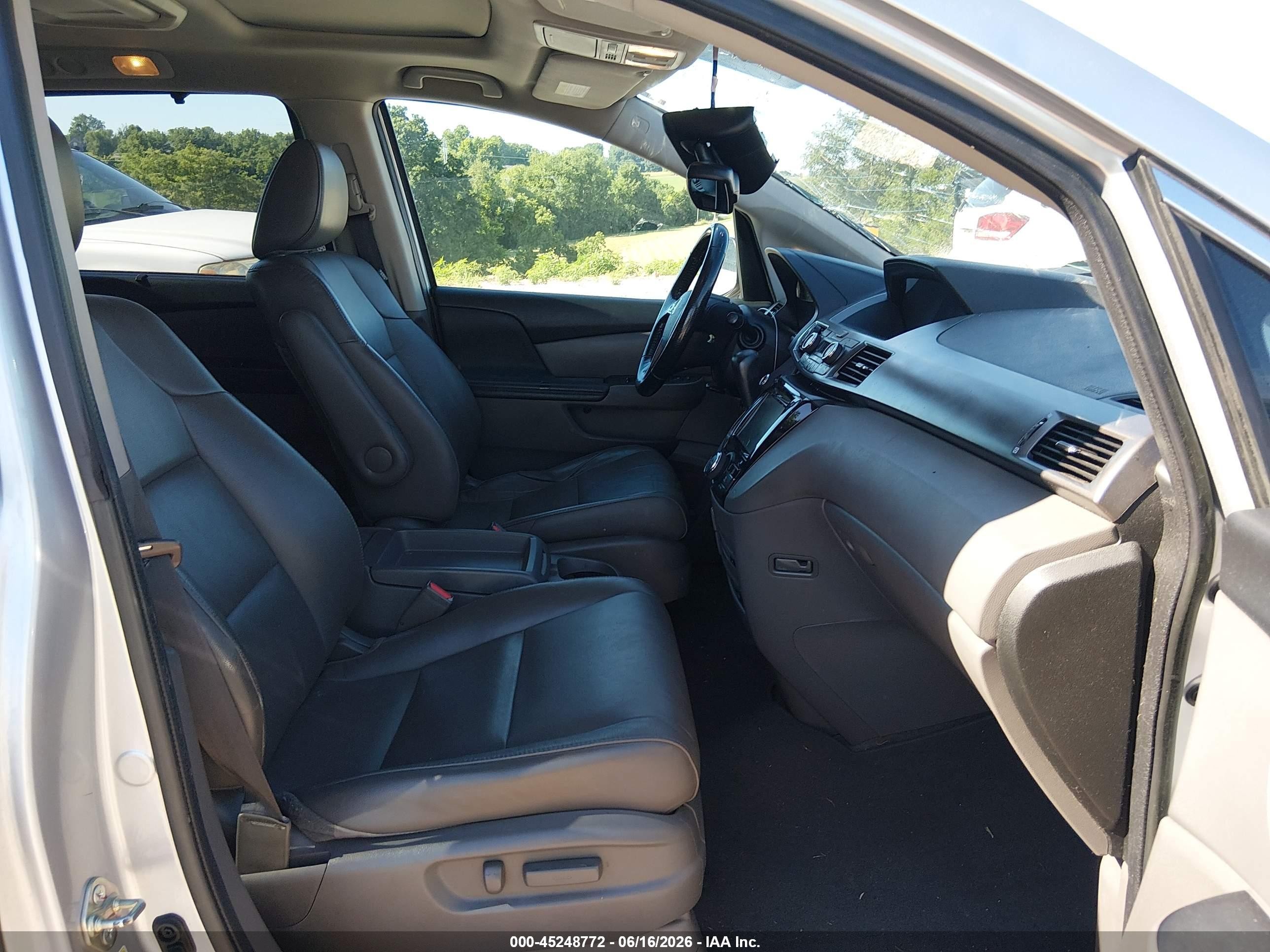 2015 Honda Odyssey Ex-l Серебряный vin: 5FNRL5H69FB089159