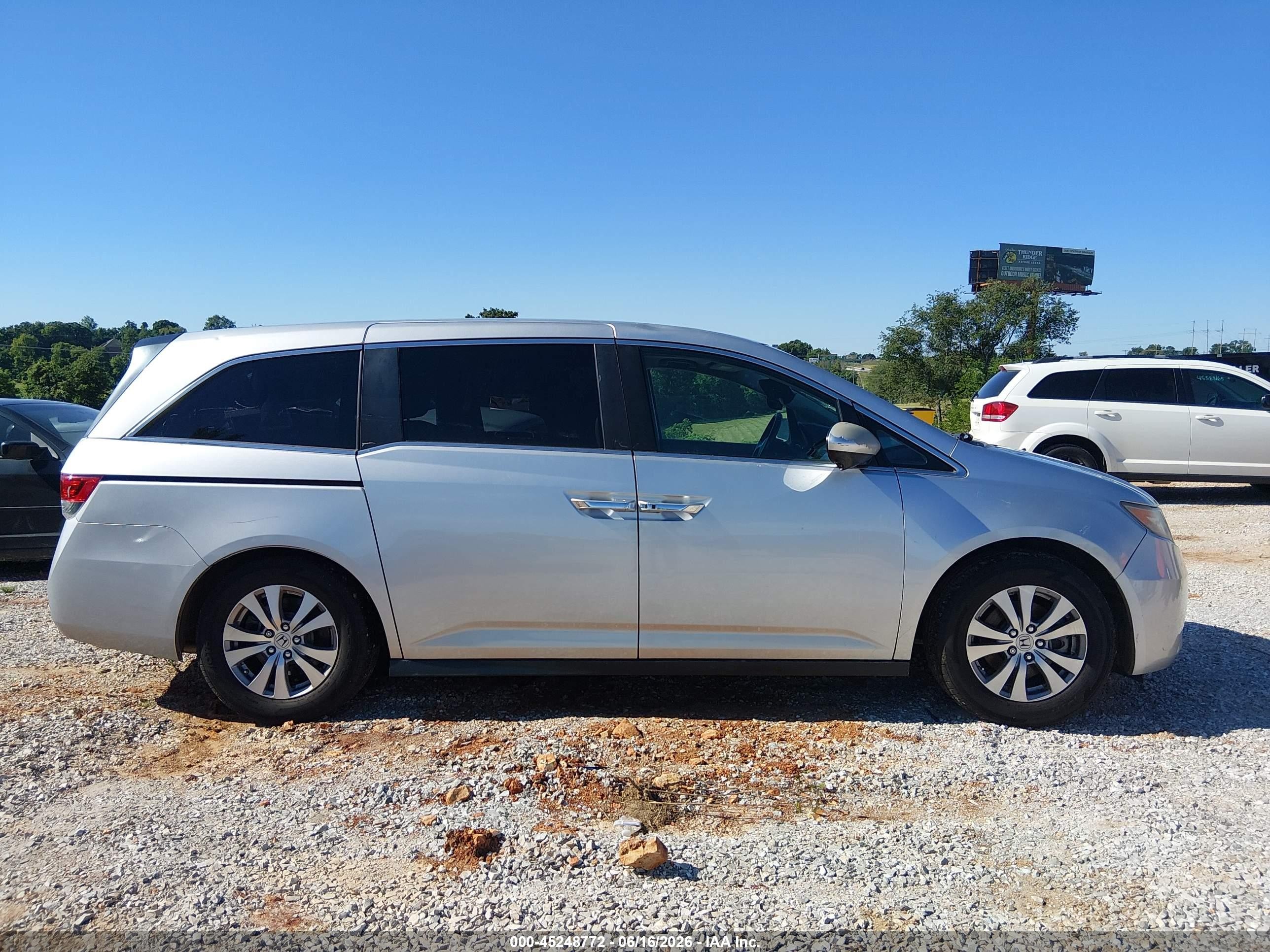 2015 Honda Odyssey Ex-l Серебряный vin: 5FNRL5H69FB089159