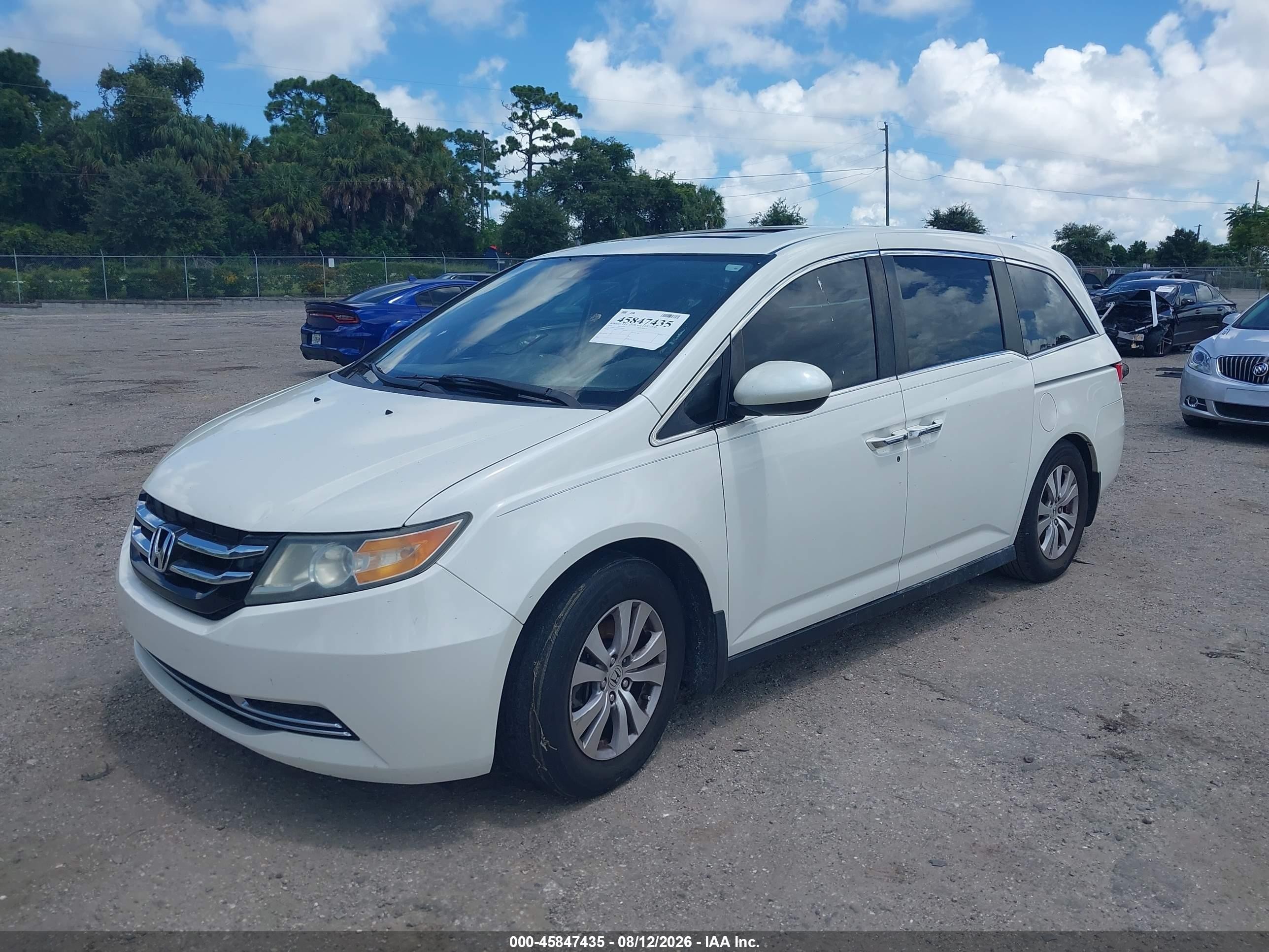 2015 Honda Odyssey Ex-l White vin: 5FNRL5H69FB098458