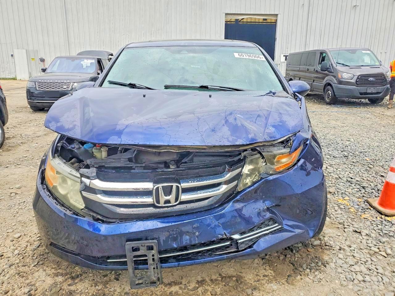2015 Honda Odyssey Exl Blue vin: 5FNRL5H69FB103965
