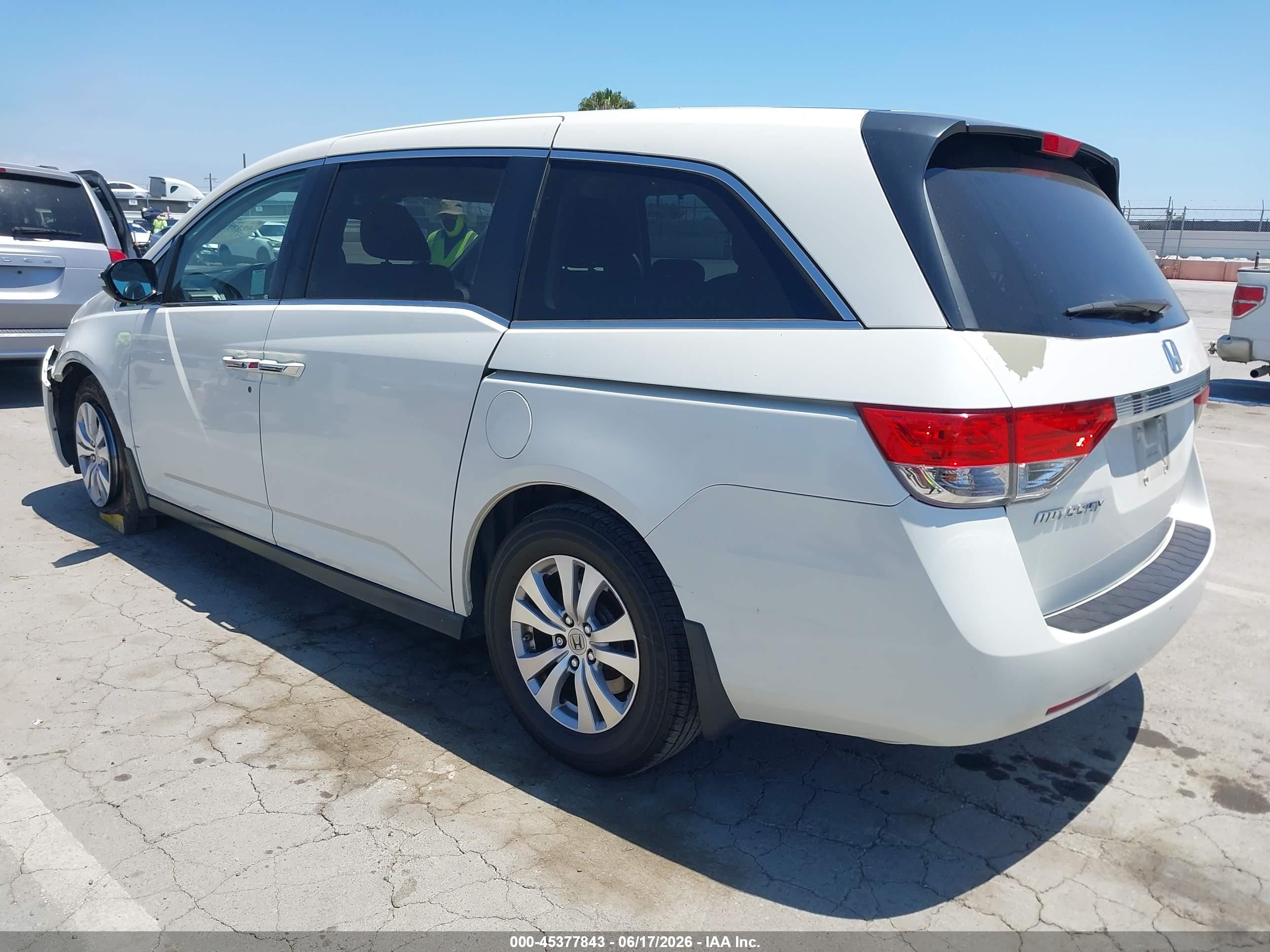 2015 Honda Odyssey Ex-l White vin: 5FNRL5H69FB104758