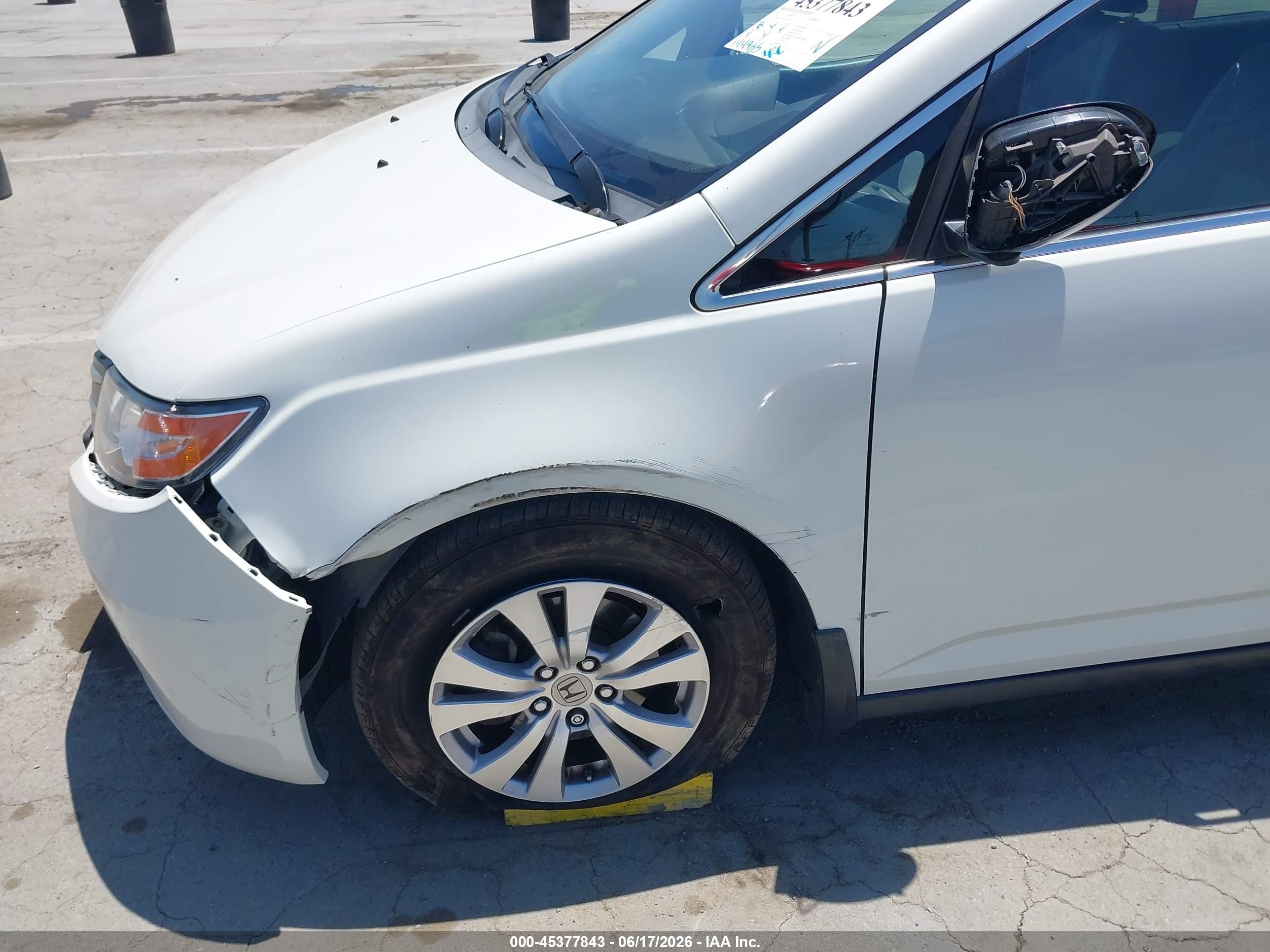 2015 Honda Odyssey Ex-l White vin: 5FNRL5H69FB104758