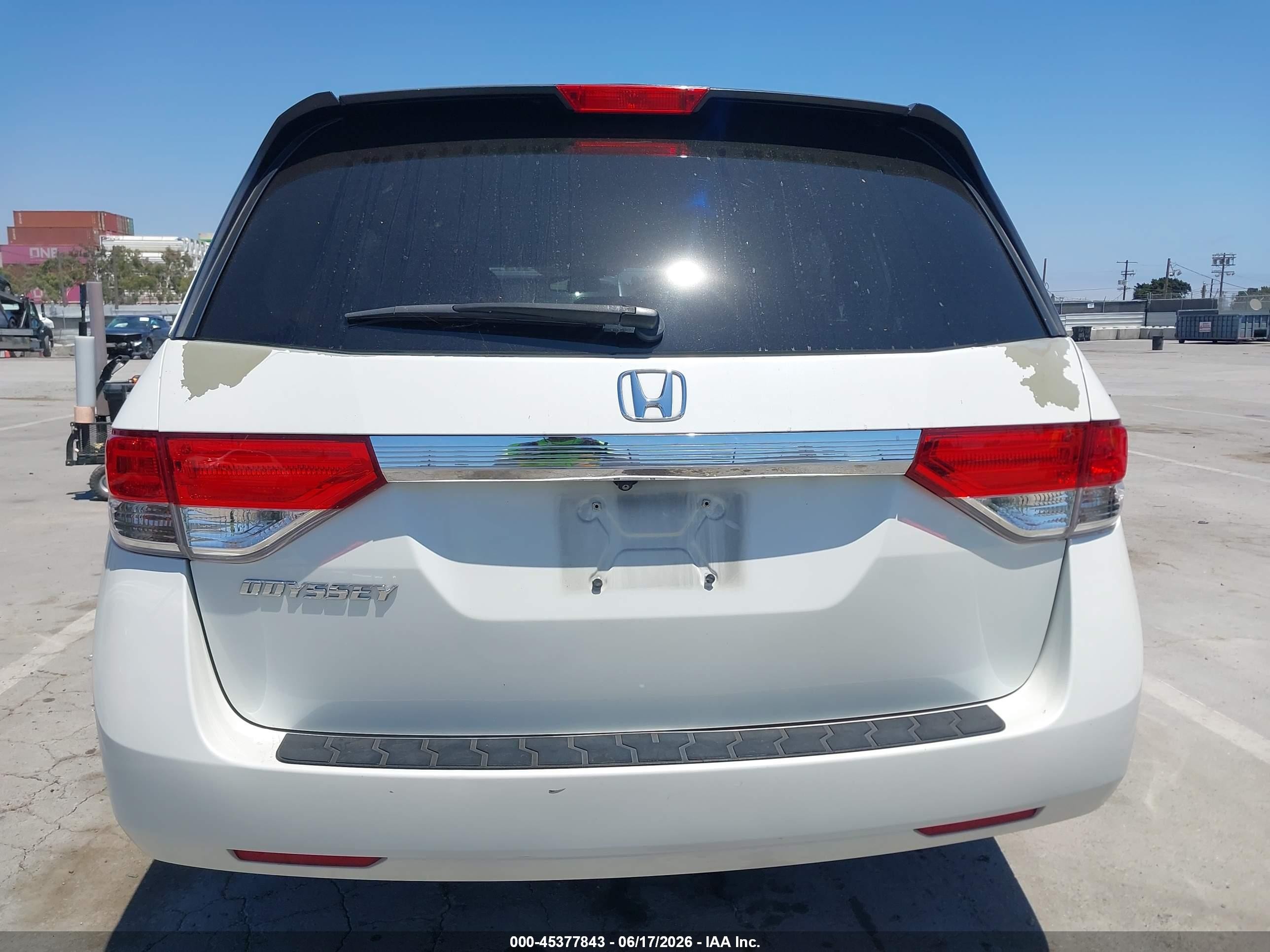 2015 Honda Odyssey Ex-l White vin: 5FNRL5H69FB104758