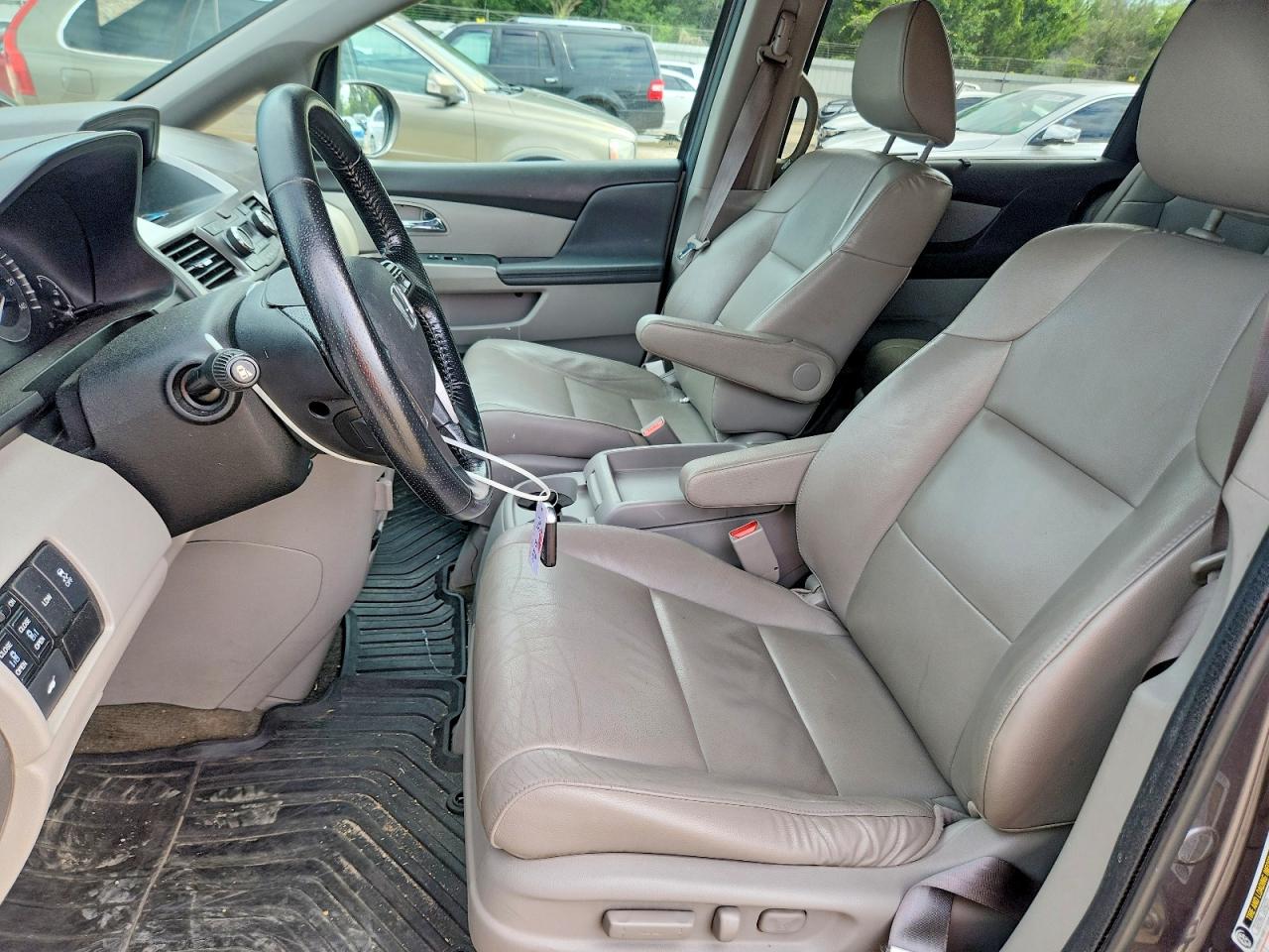 2015 Honda Odyssey Exl Серый vin: 5FNRL5H69FB120250