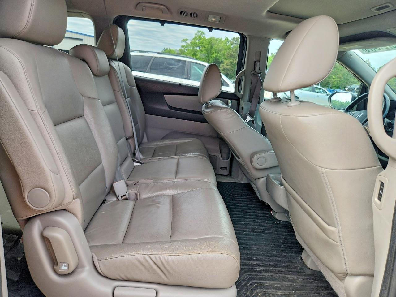 2015 Honda Odyssey Exl Серый vin: 5FNRL5H69FB120250