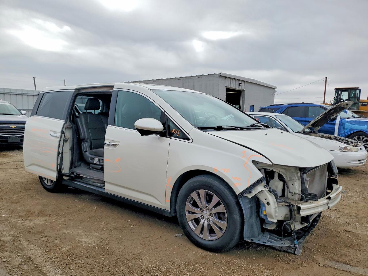 2015 Honda Odyssey Exl White vin: 5FNRL5H69FB128901