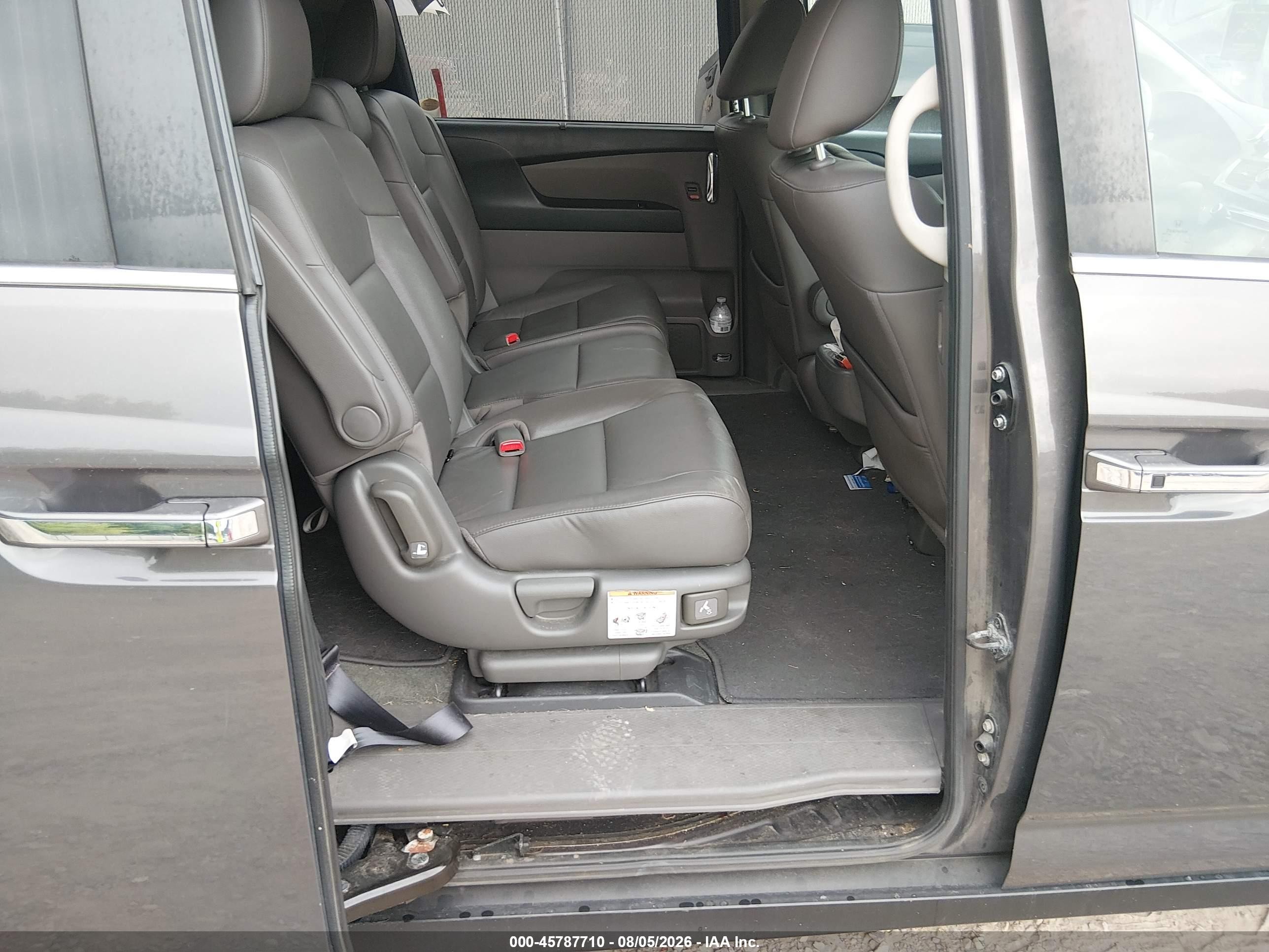 2016 Honda Odyssey Ex-l Gray vin: 5FNRL5H69GB074789