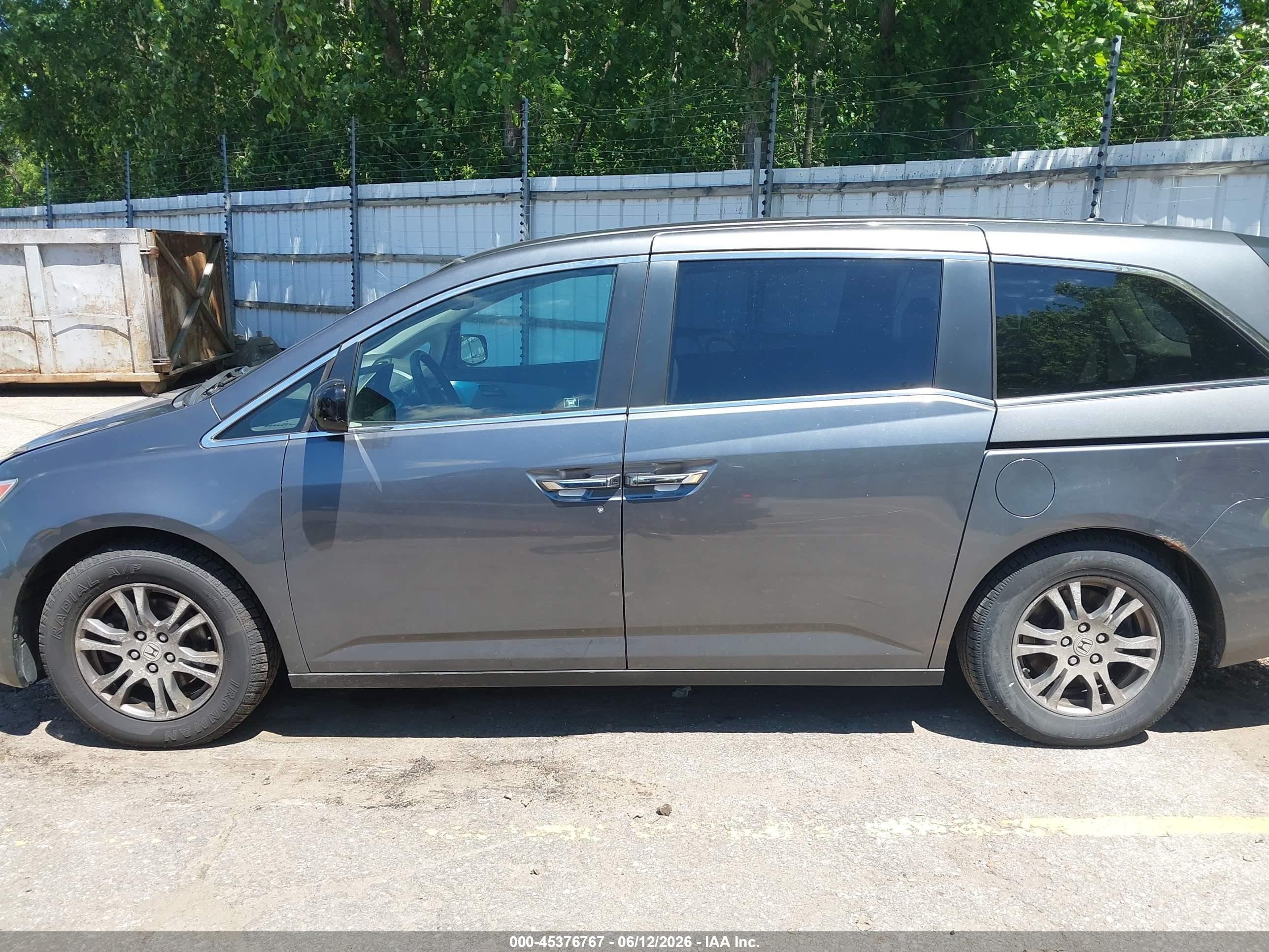 2011 Honda Odyssey Ex-l Gray vin: 5FNRL5H6XBB016165