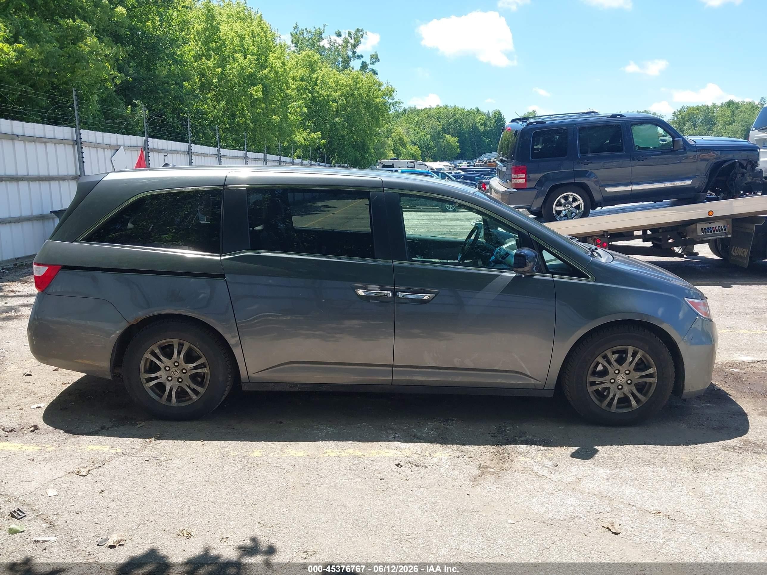 2011 Honda Odyssey Ex-l Gray vin: 5FNRL5H6XBB016165