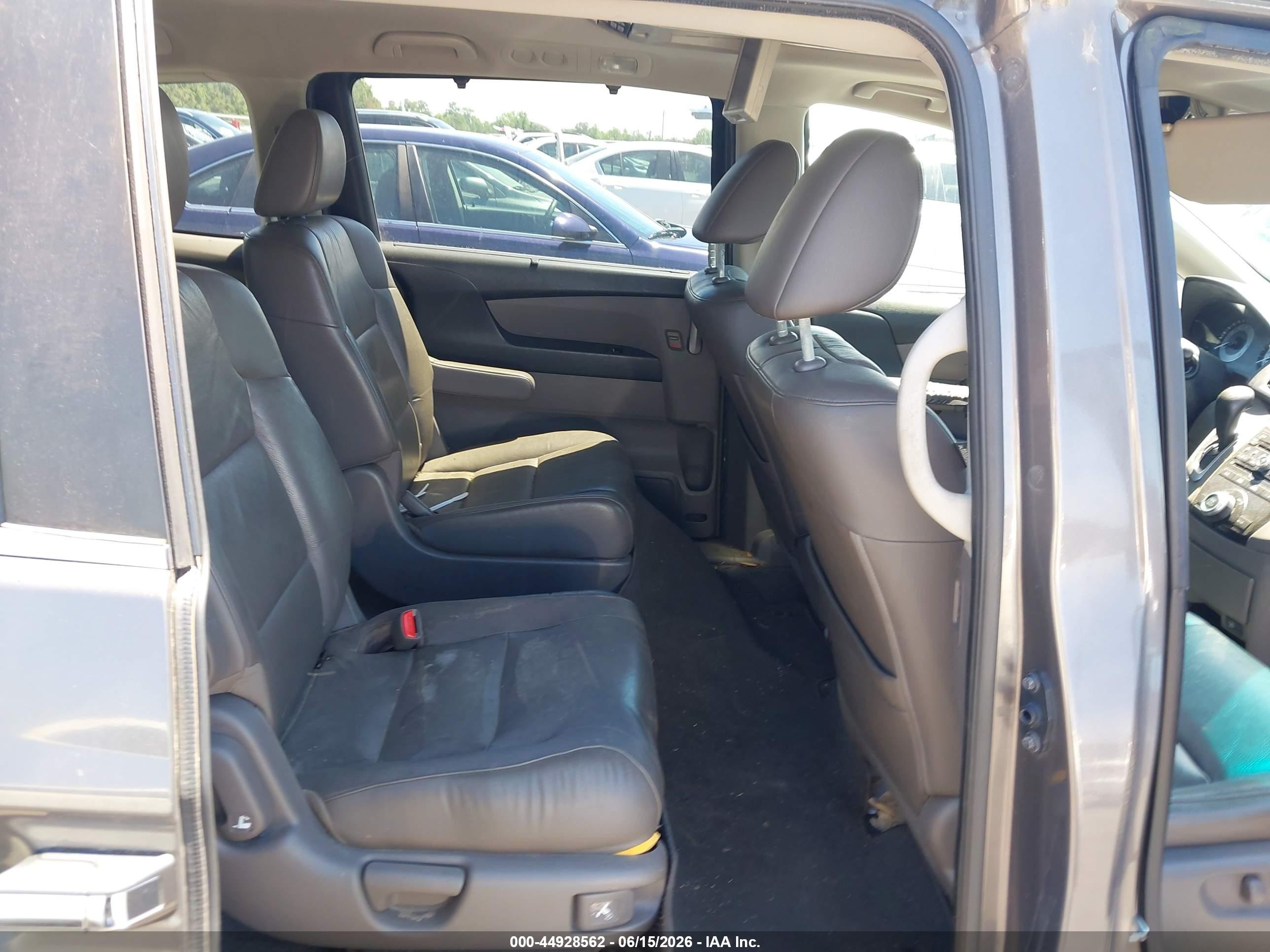2011 Honda Odyssey Ex-l Gray vin: 5FNRL5H6XBB026730