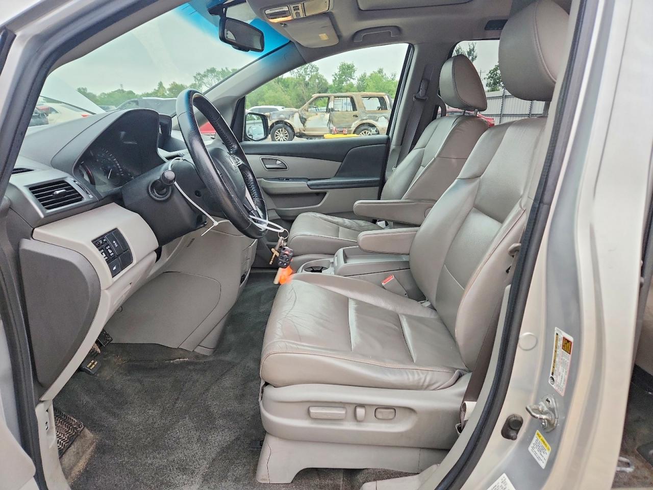 2011 Honda Odyssey Exl Silver vin: 5FNRL5H6XBB035864