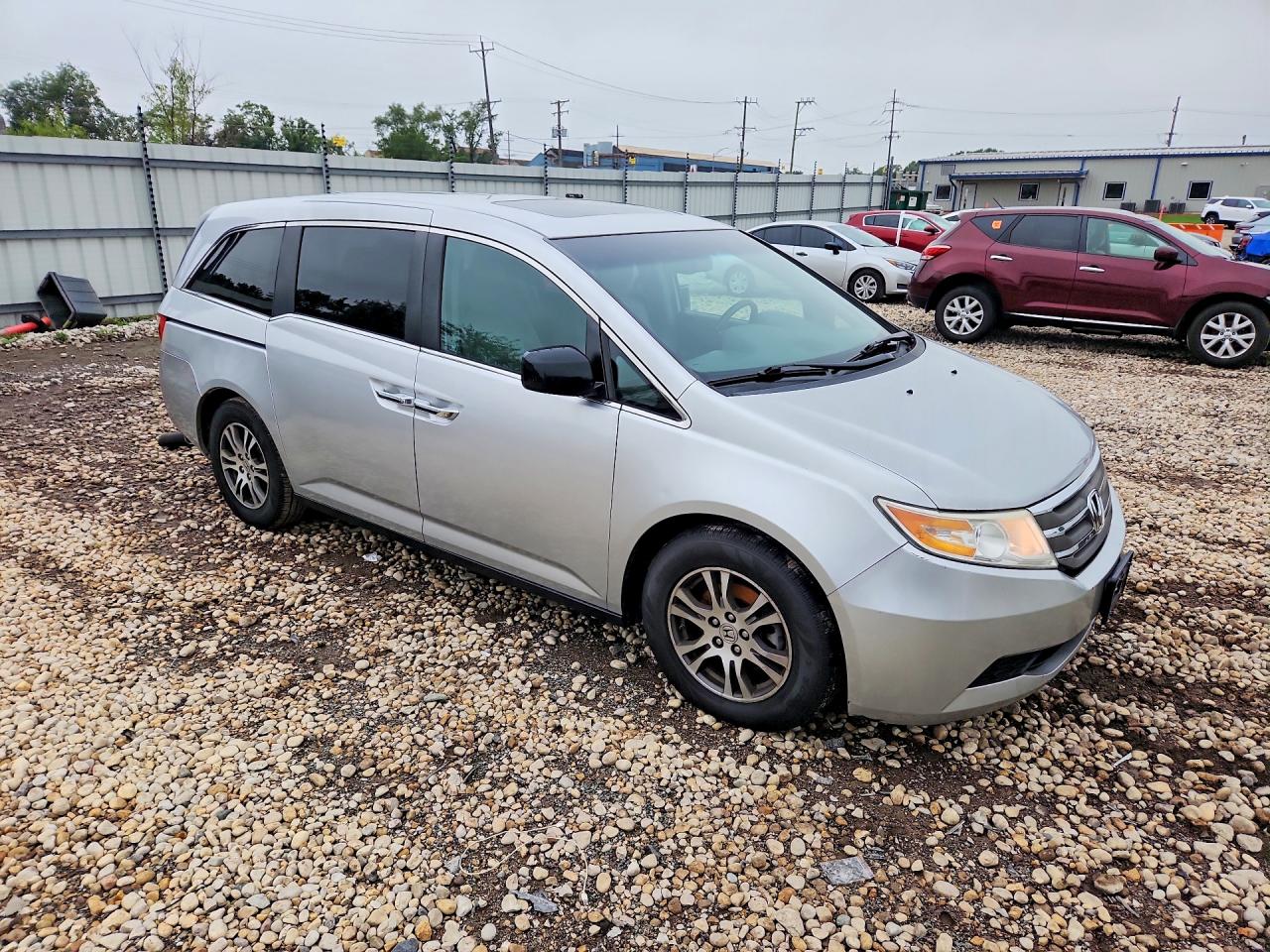 2011 Honda Odyssey Exl Silver vin: 5FNRL5H6XBB035864