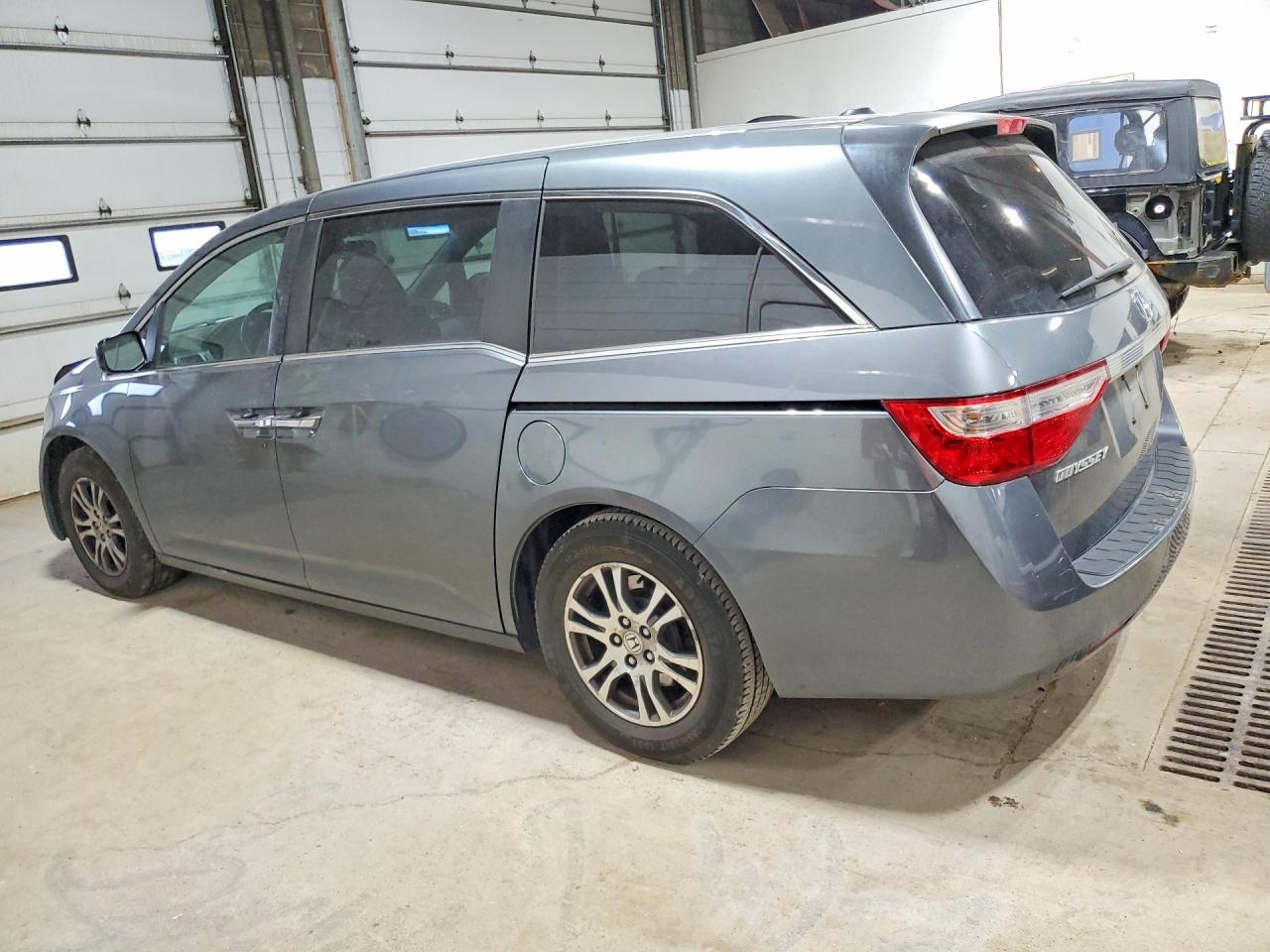 2011 Honda Odyssey Exl Gray vin: 5FNRL5H6XBB042877