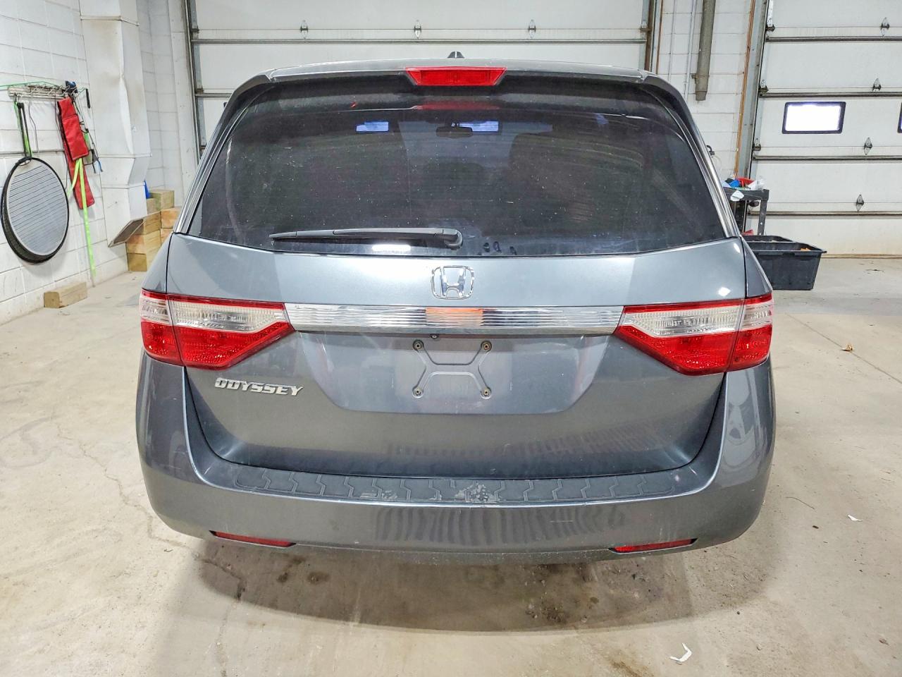 2011 Honda Odyssey Exl Gray vin: 5FNRL5H6XBB042877