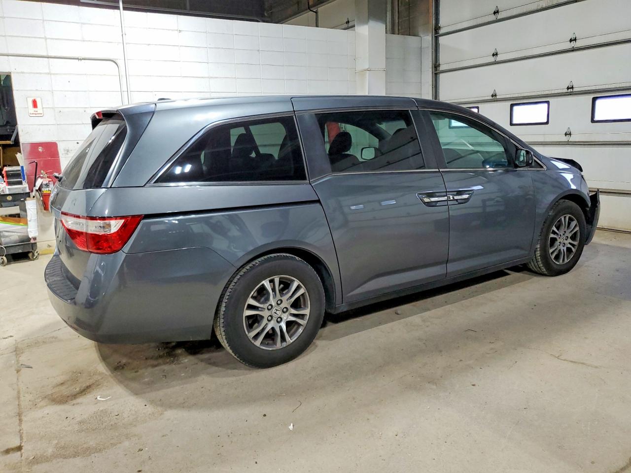 2011 Honda Odyssey Exl Gray vin: 5FNRL5H6XBB042877