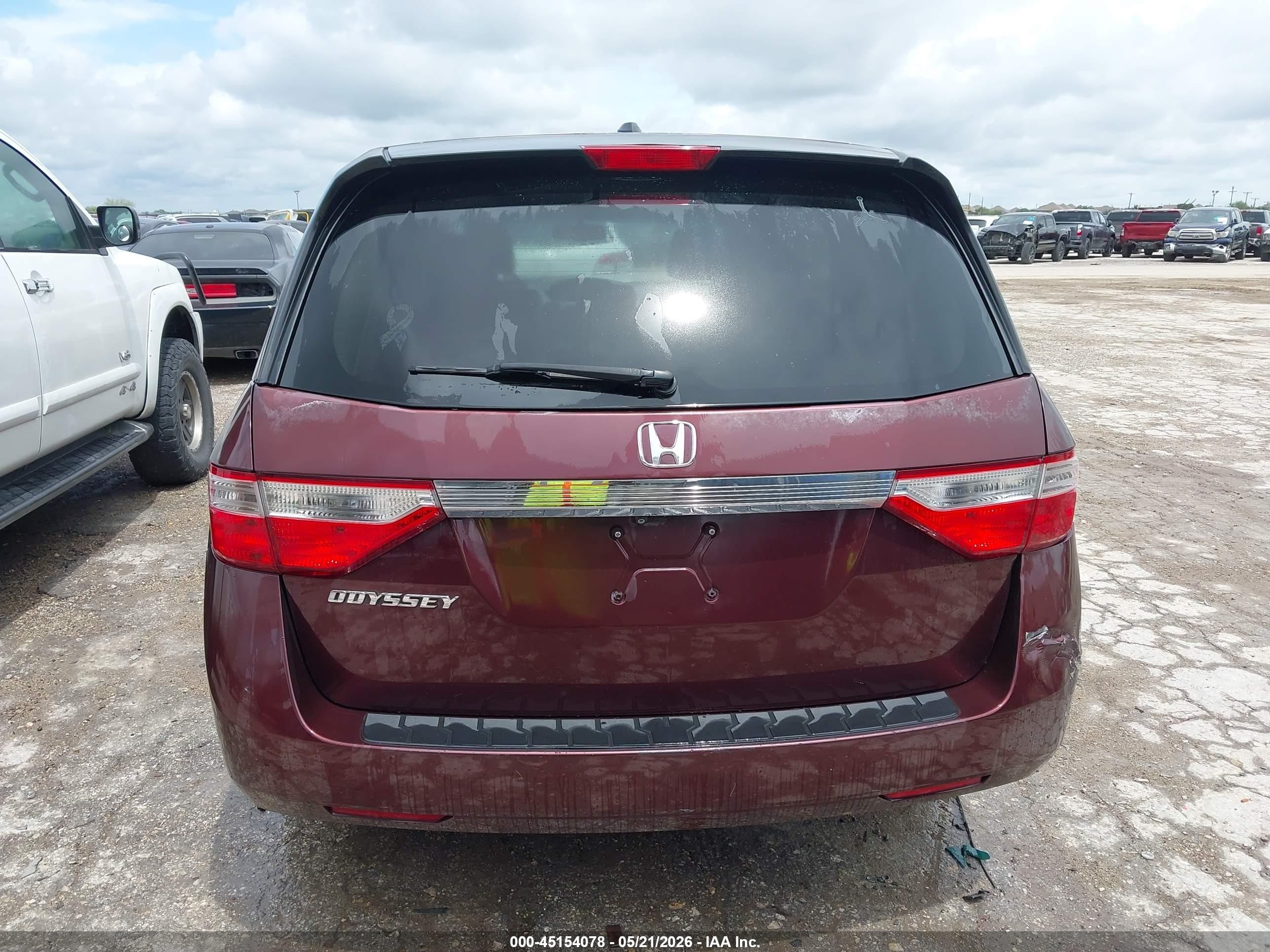 2011 Honda Odyssey Ex-l Burgundy vin: 5FNRL5H6XBB042958
