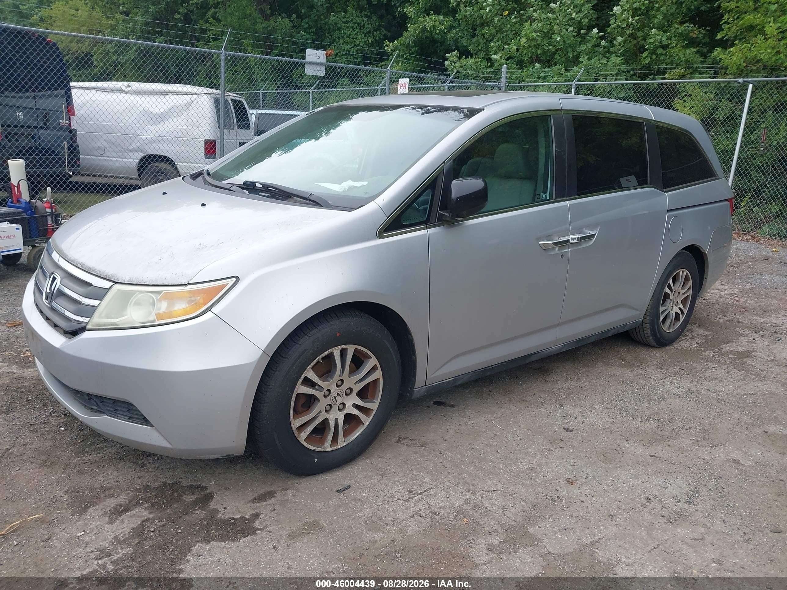 2011 Honda Odyssey Ex-l Silver vin: 5FNRL5H6XBB044595