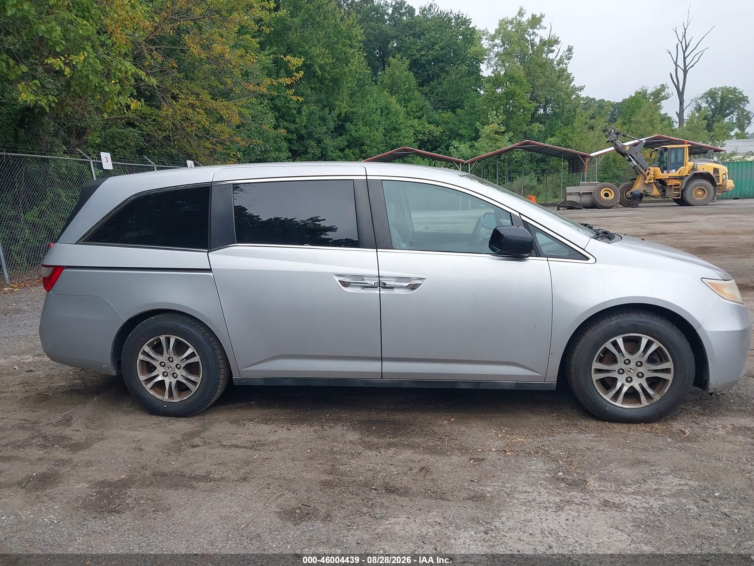 2011 Honda Odyssey Ex-l Silver vin: 5FNRL5H6XBB044595