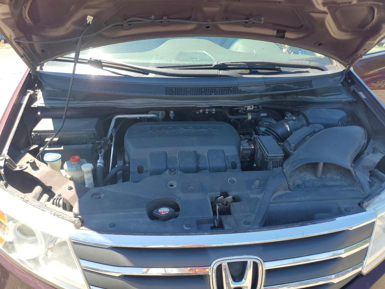 2011 Honda Odyssey Exl Темно-бордовый vin: 5FNRL5H6XBB058237