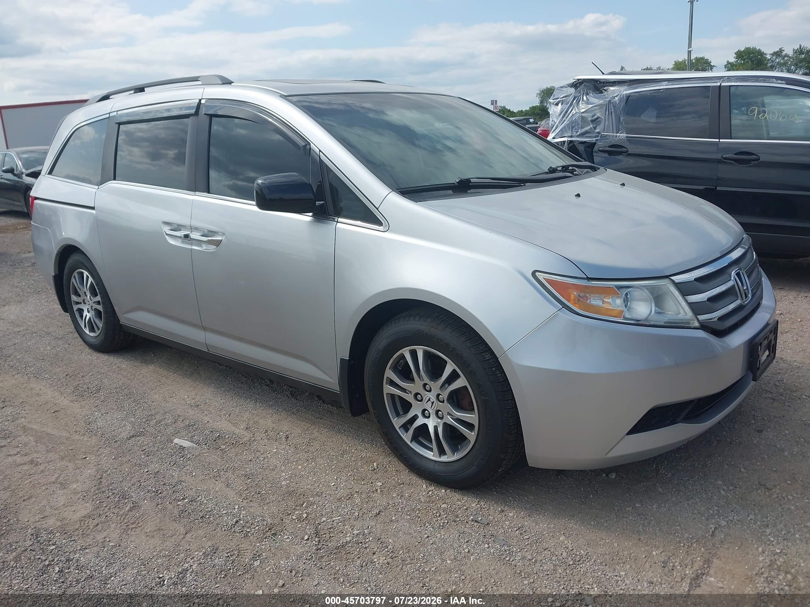 2011 Honda Odyssey Ex-l Silver vin: 5FNRL5H6XBB059078