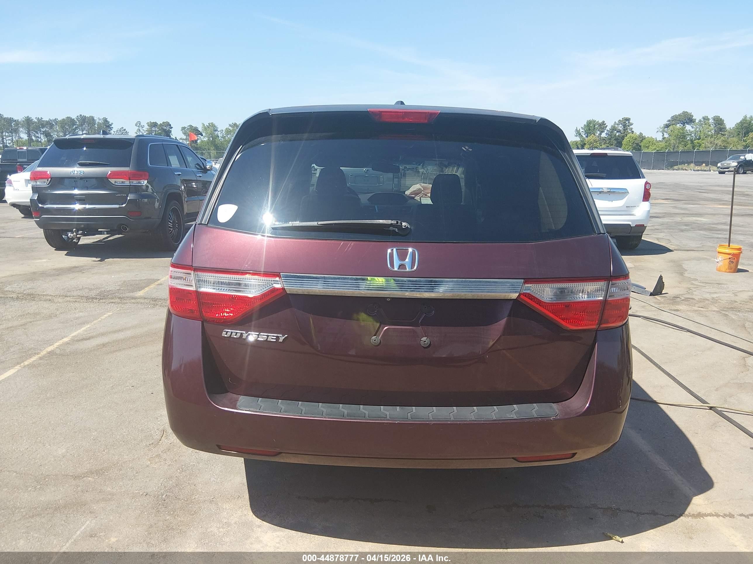2011 Honda Odyssey Ex-l Бордовый vin: 5FNRL5H6XBB078875