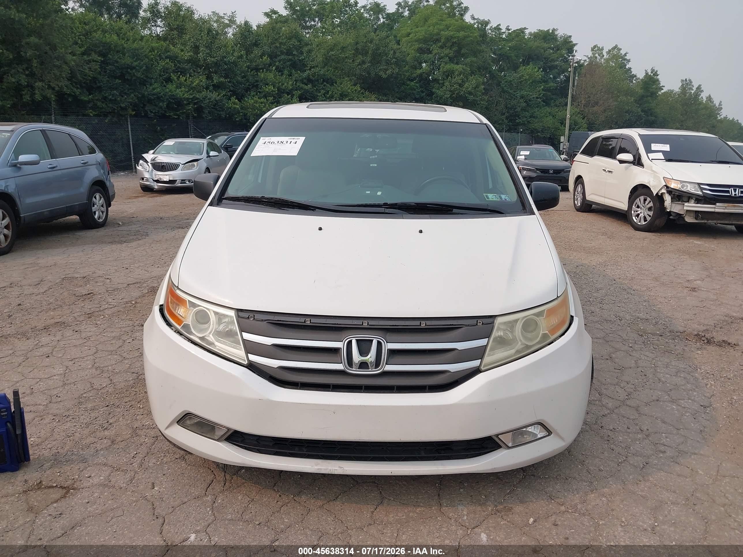 2011 Honda Odyssey Ex-l White vin: 5FNRL5H6XBB094851